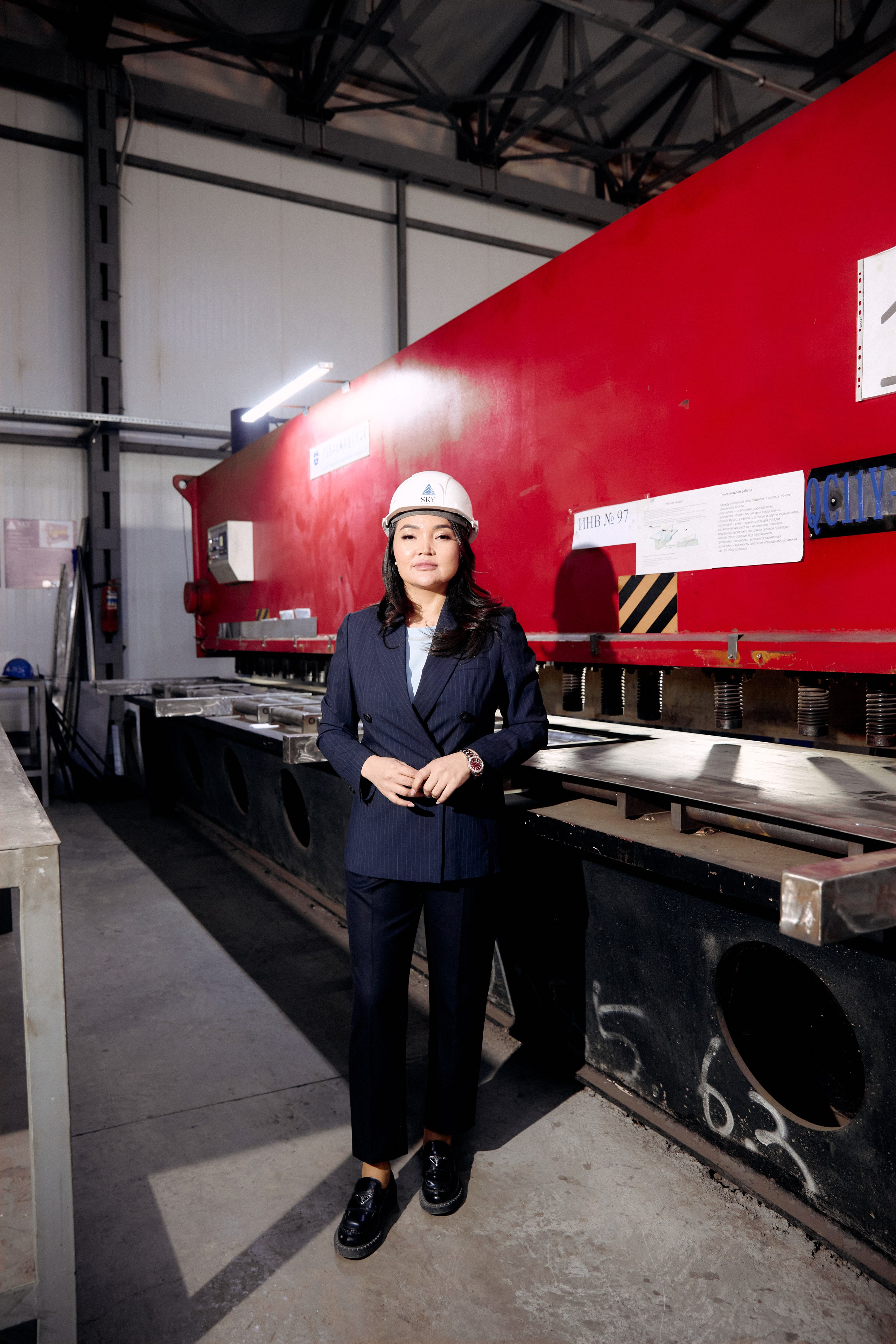 Рахат. Директор завода. Валерия Вартанова. Фотограф