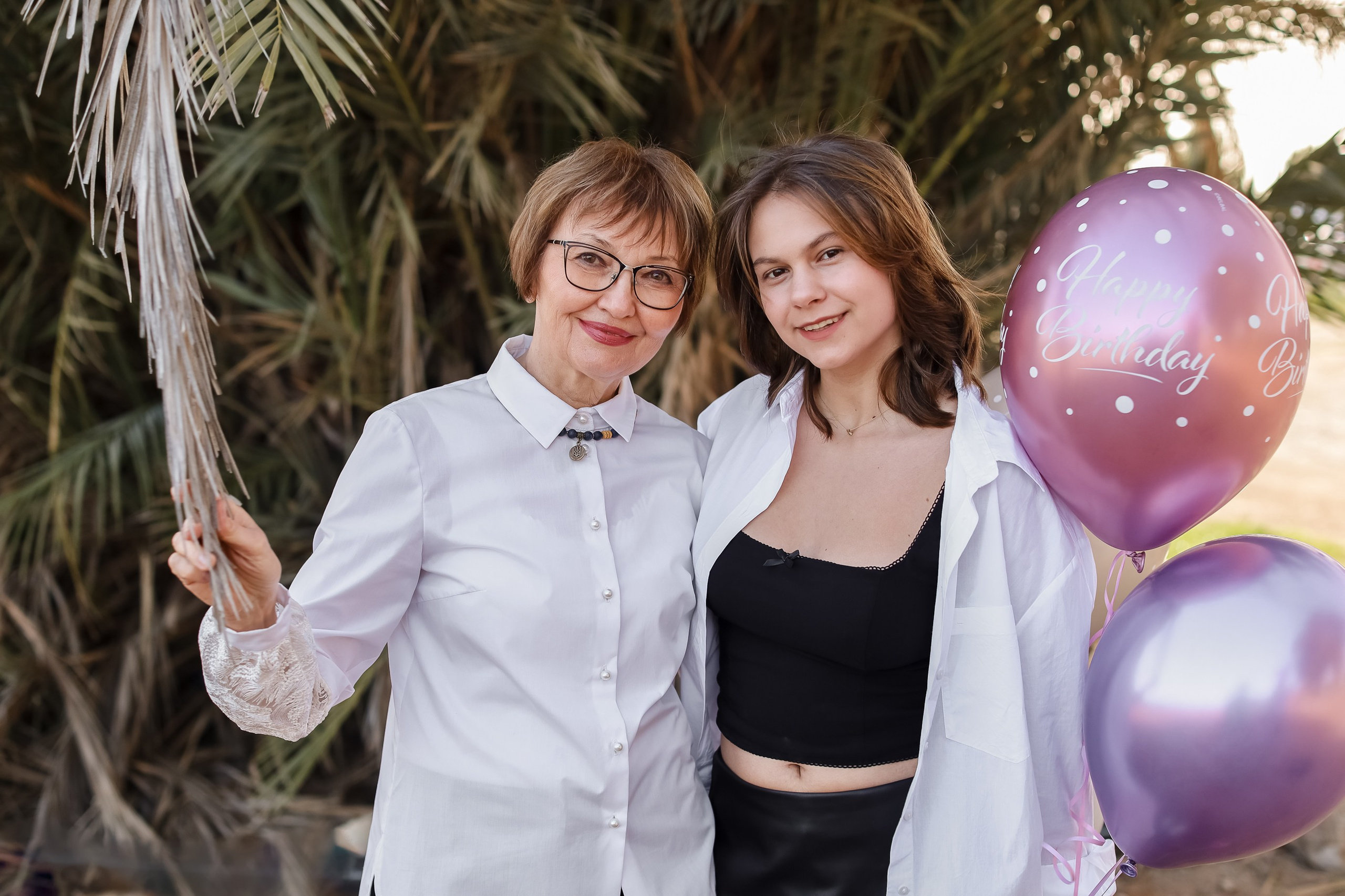 Три поколения. Cyprus Wedding & Family Photographer. Capturing cherished moments across the island: Larnaca, Limassol, Ayia Napa, Protaras, Paphos, Nicosia