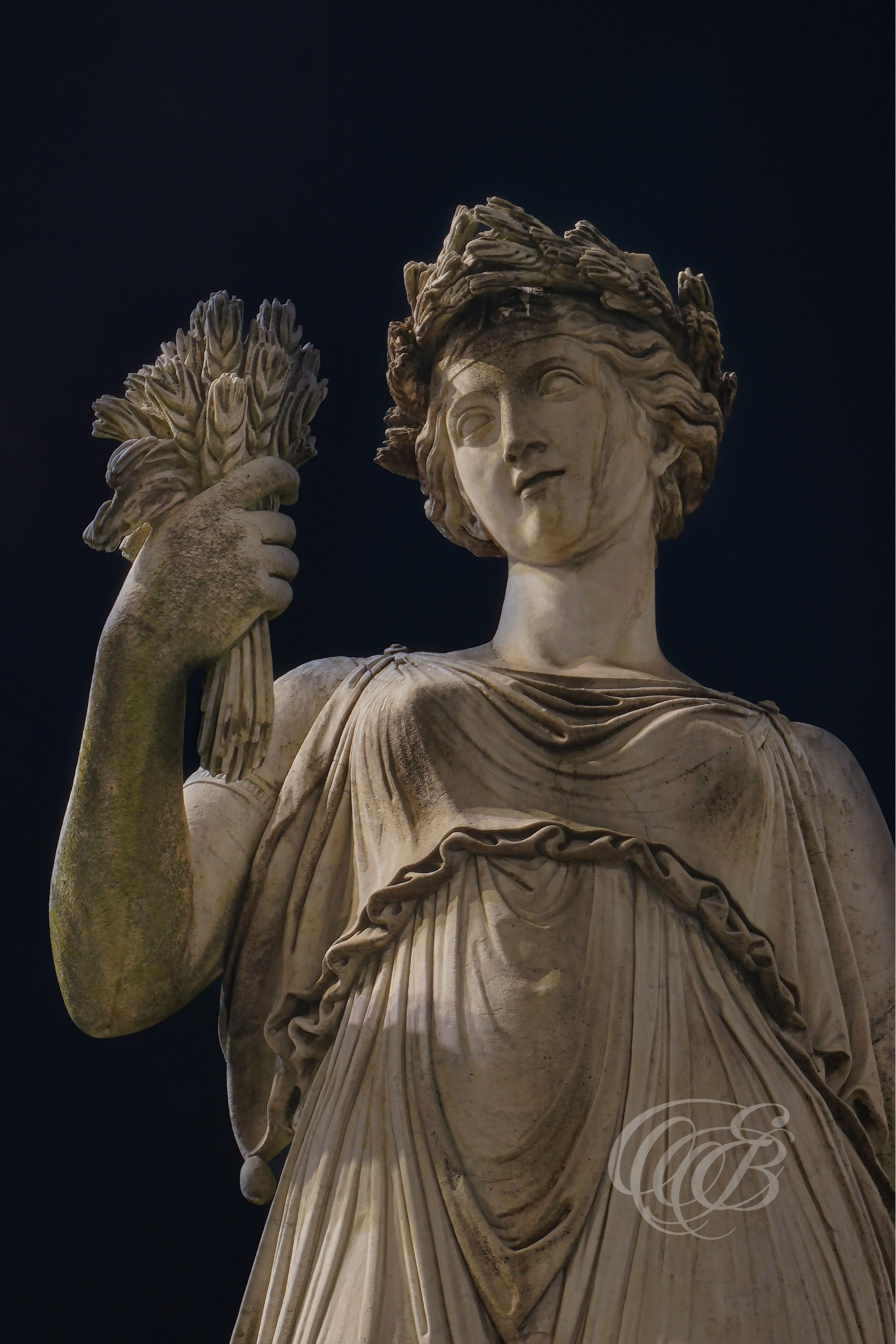 Photography of Italy — Rome, Statue of Roma Flora at Piazza del Popolo — Eduardo Bartoli Fine Art & Travel Photography