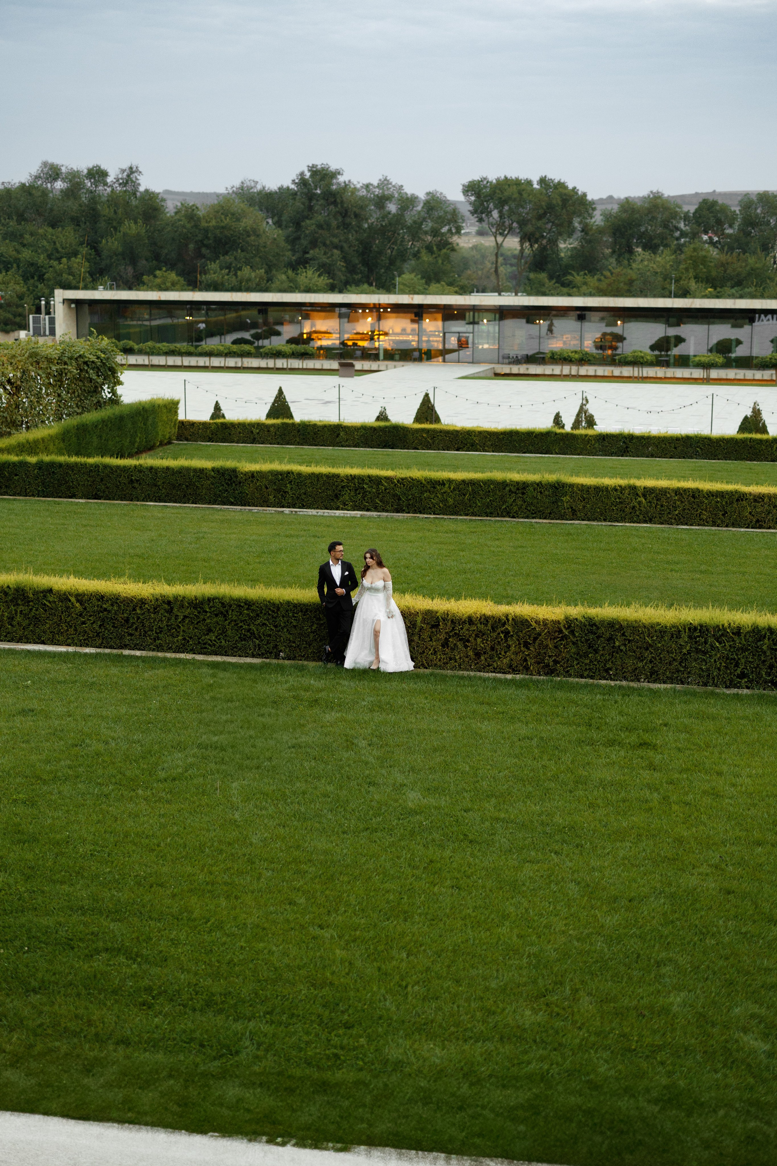Petru & Veronica. Scarlat Photography