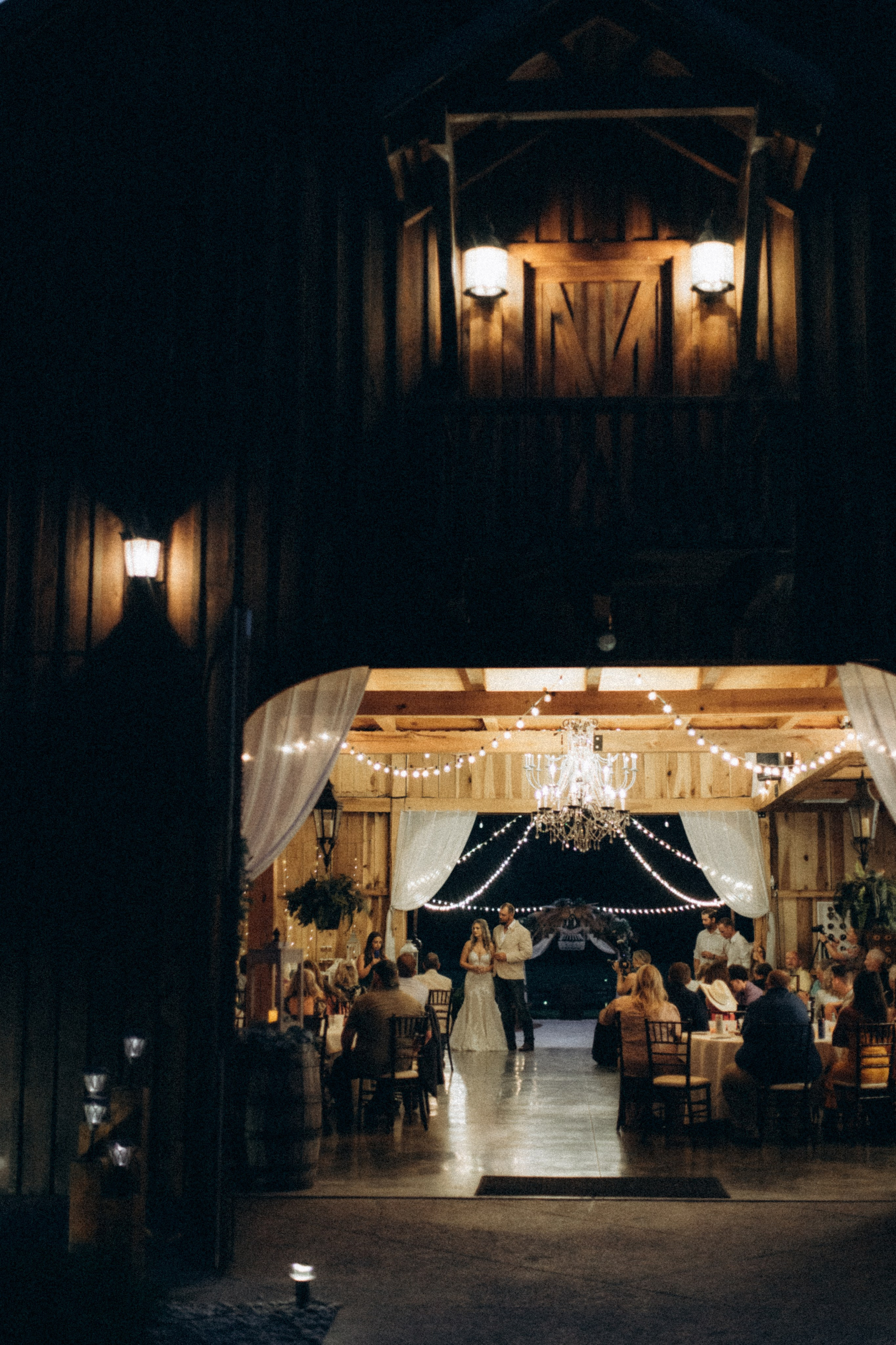 Blake & Stacy (KY). CAPTURED BY SHANKS PHOTOGRAPHY