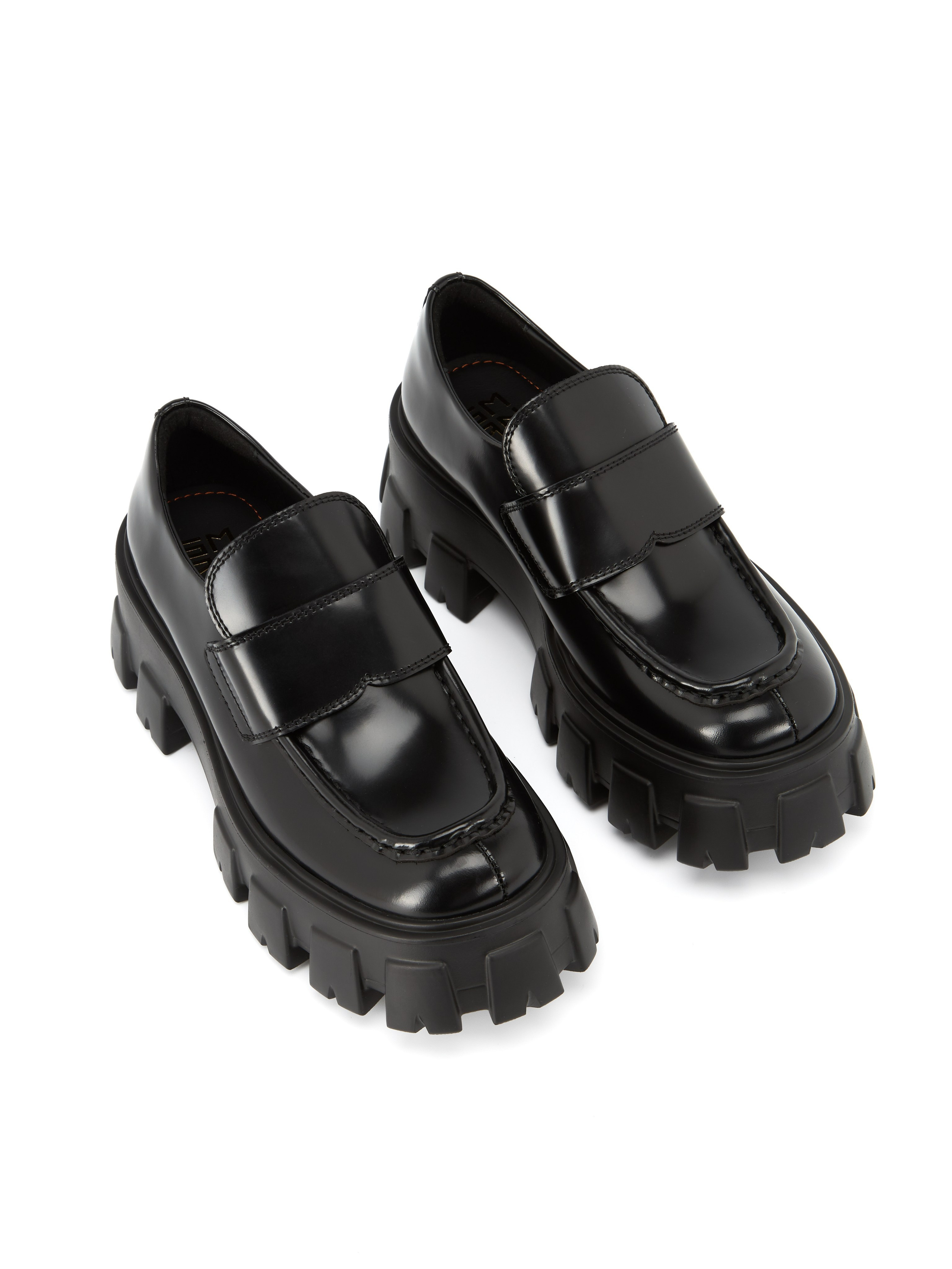 Съёмка обуви. Предметная фотосъемка в Алматы. Студия фото и видео съемки товаров