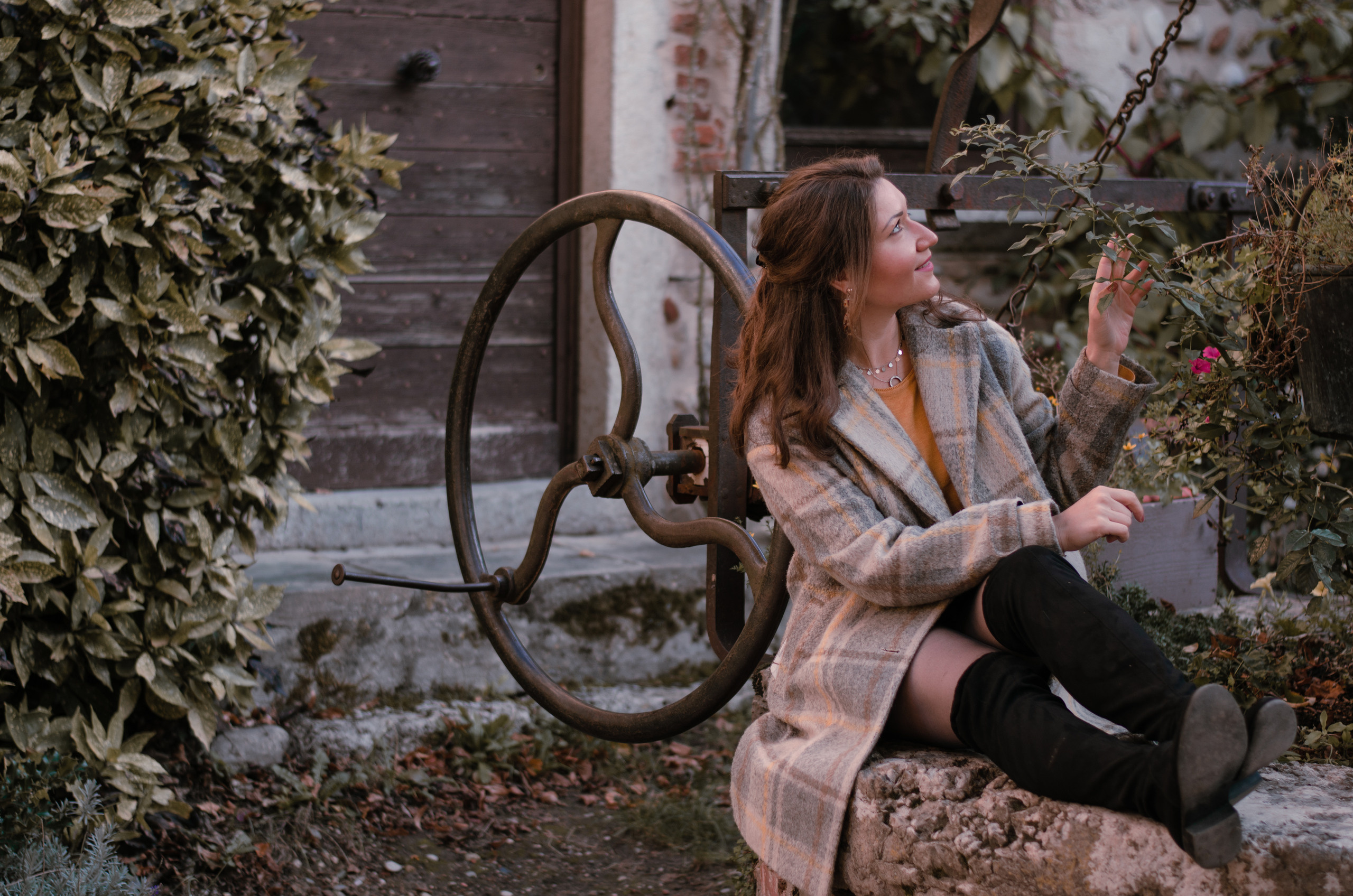 Promenade à Pérouges. Ekaterina Brevet - photographe de mariage