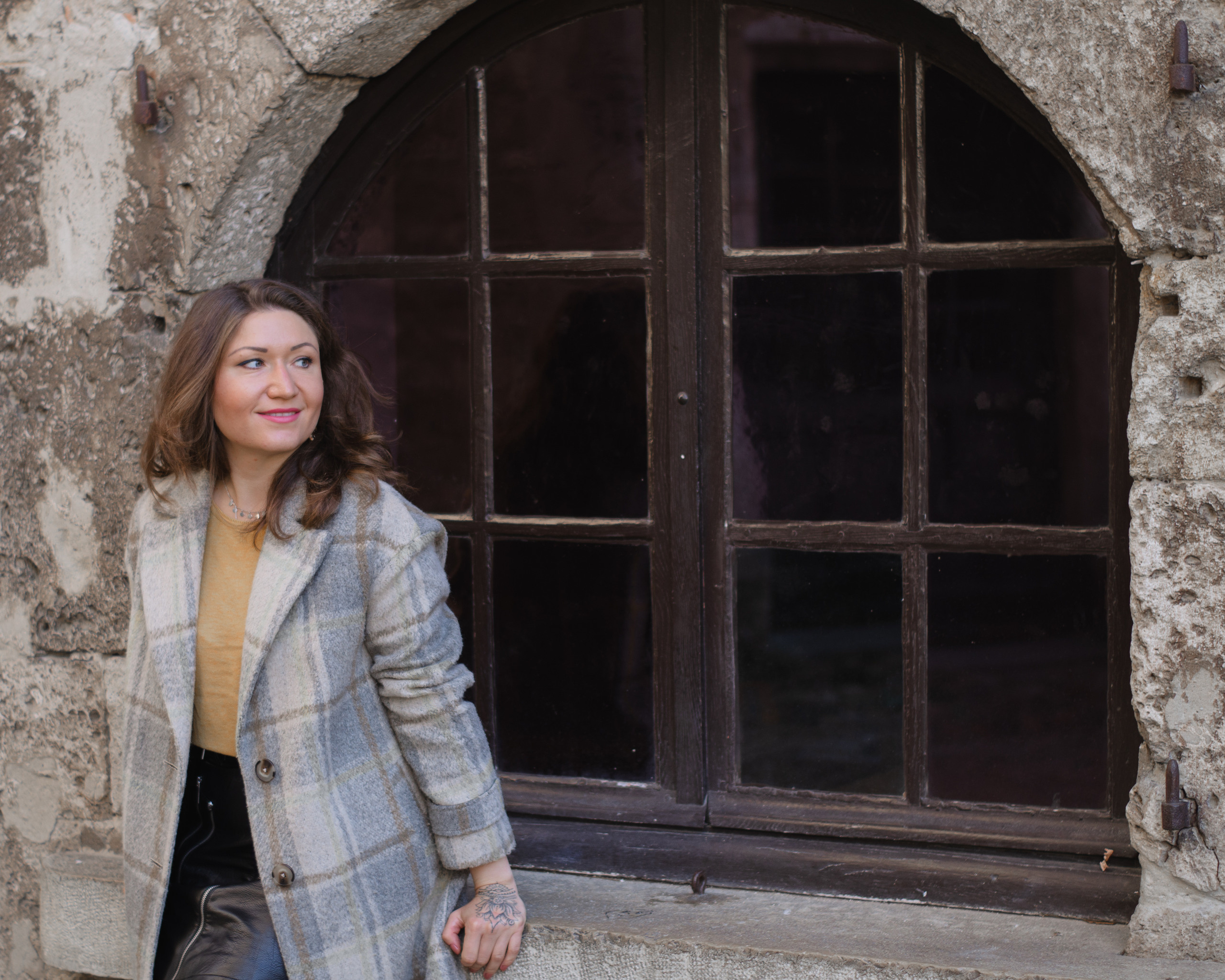 Promenade à Pérouges. Ekaterina Brevet - photographe de mariage