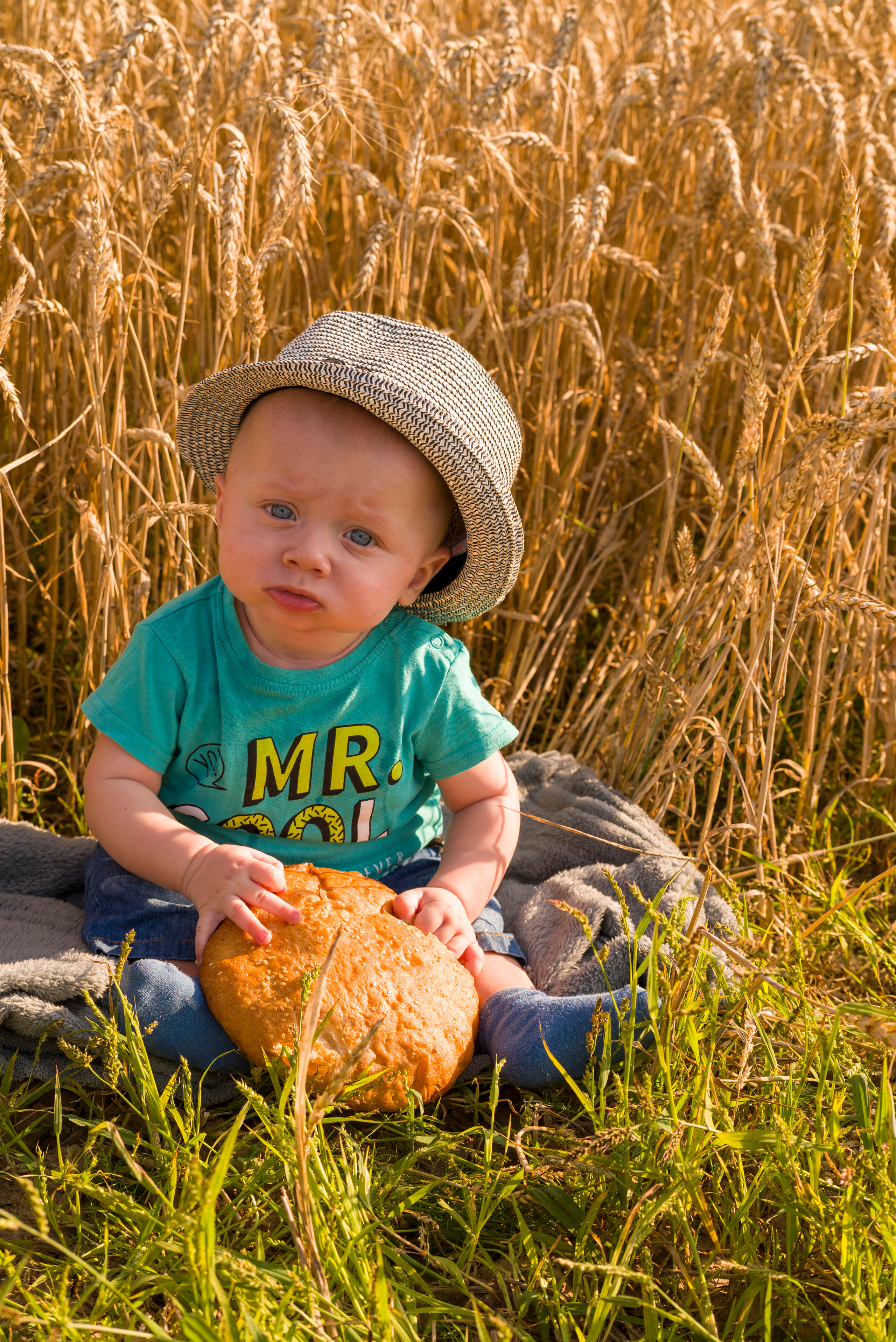 Рафаэль 6 месяцев. Семейный и детский фотограф в Краславе