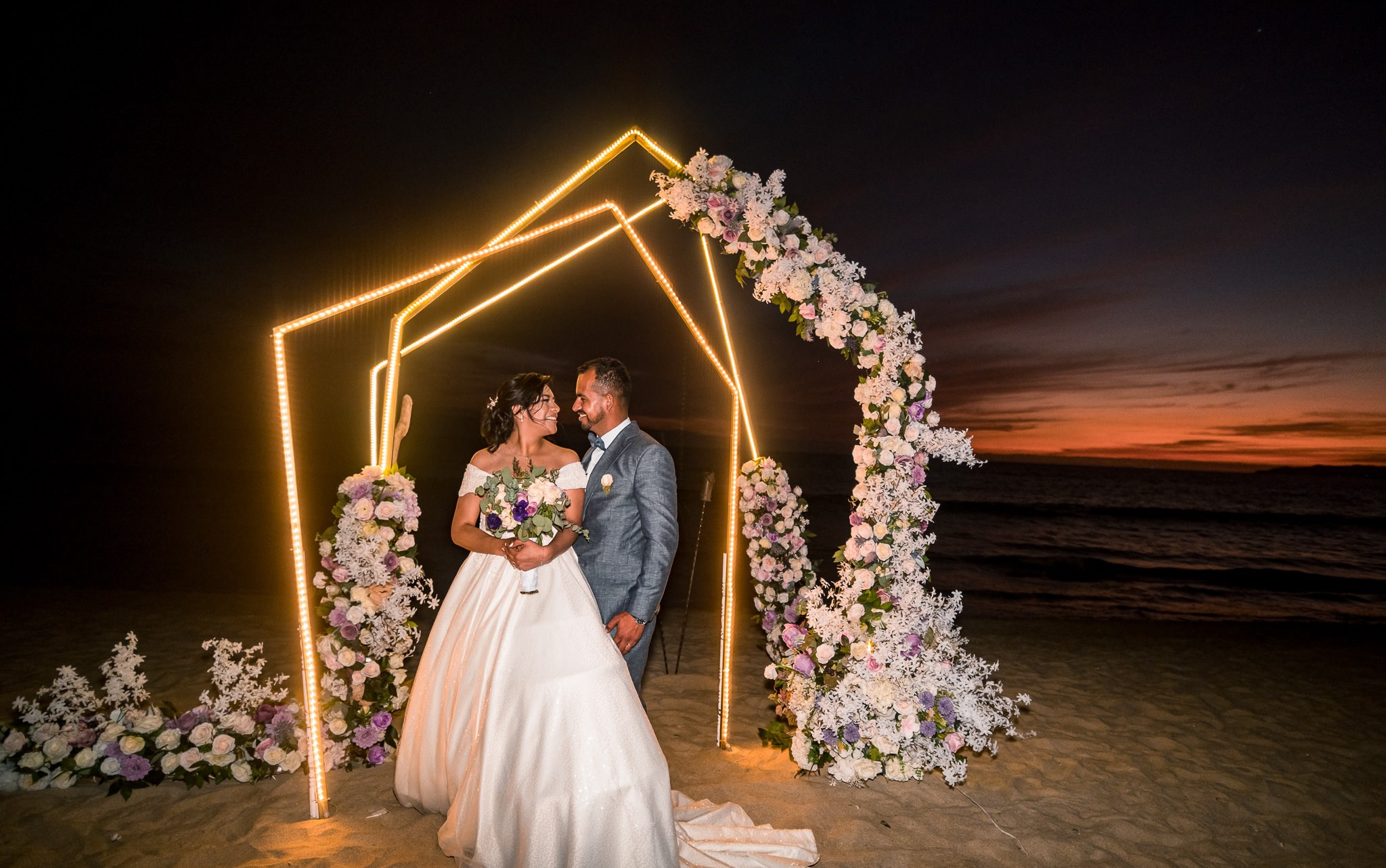 Lupita y Abel / Puerto Vallarta. Wedding and family photographer in Mexico City