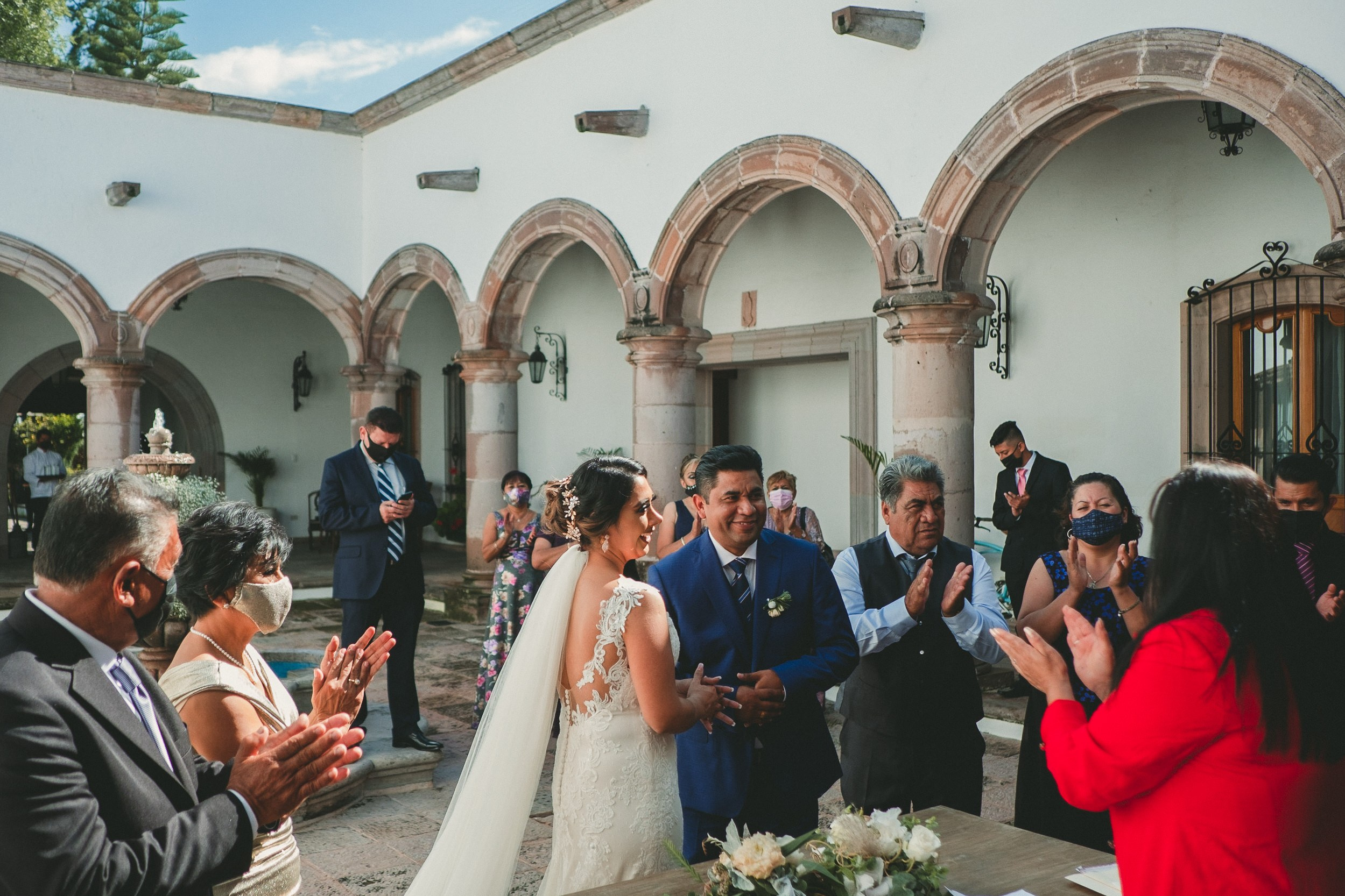 Diana y Saul. Wedding and family photographer in Mexico City