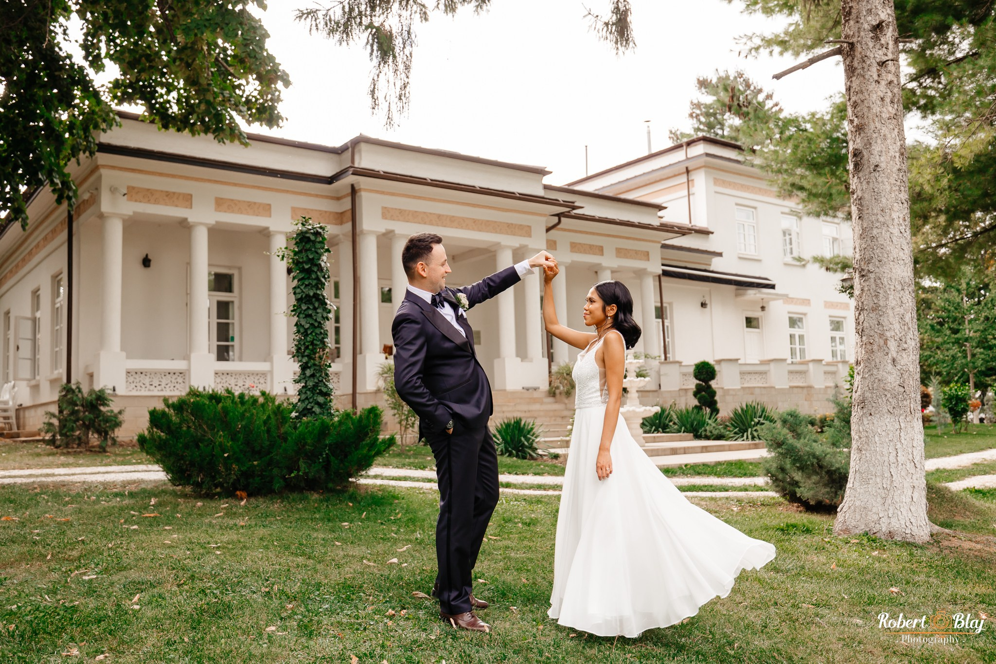 Zara & Iustin. Robert Blaj - Fotograf Nuntă Iași
