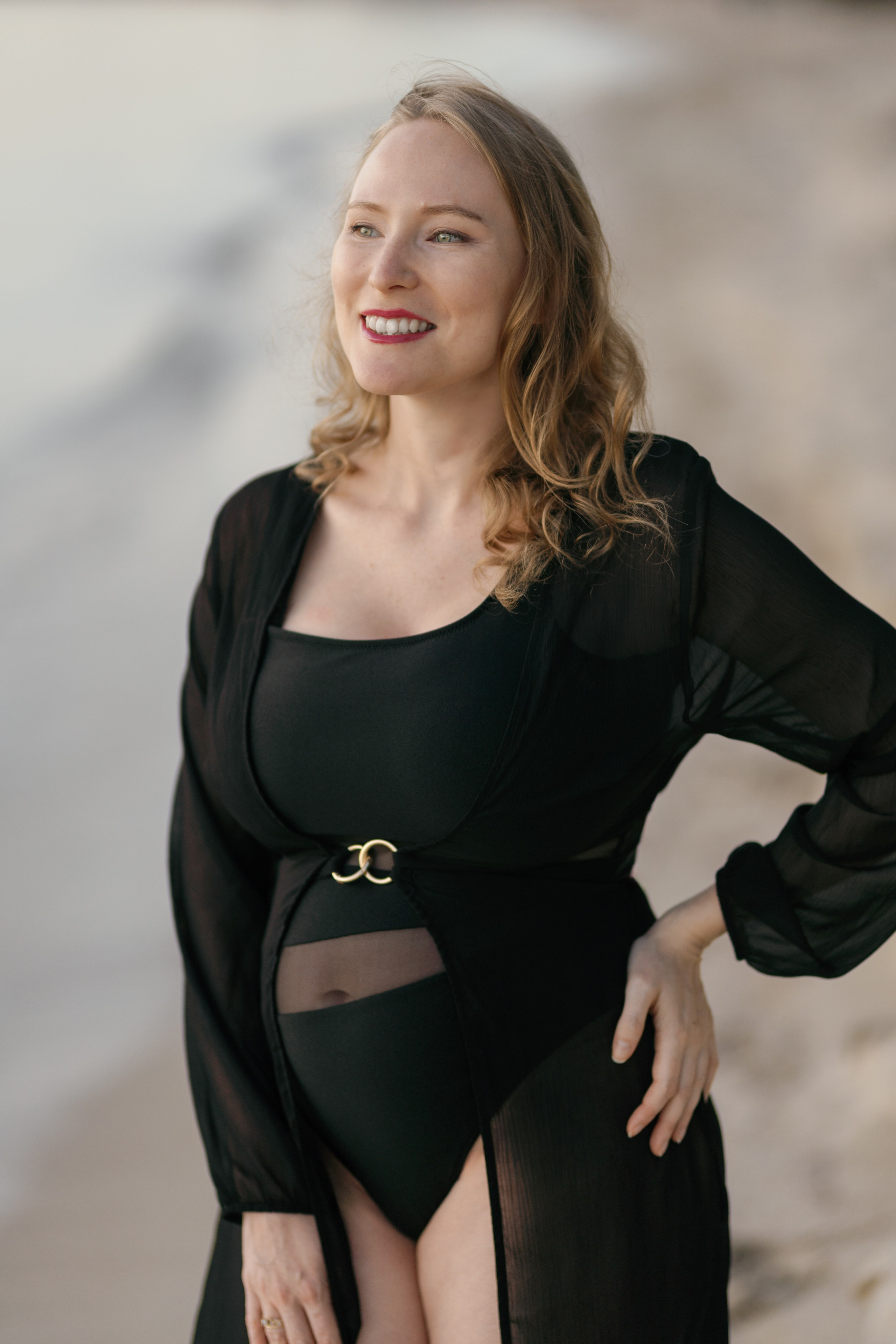 Maternity Photoshoot Mallorca Beach. Photographer in Mallorca