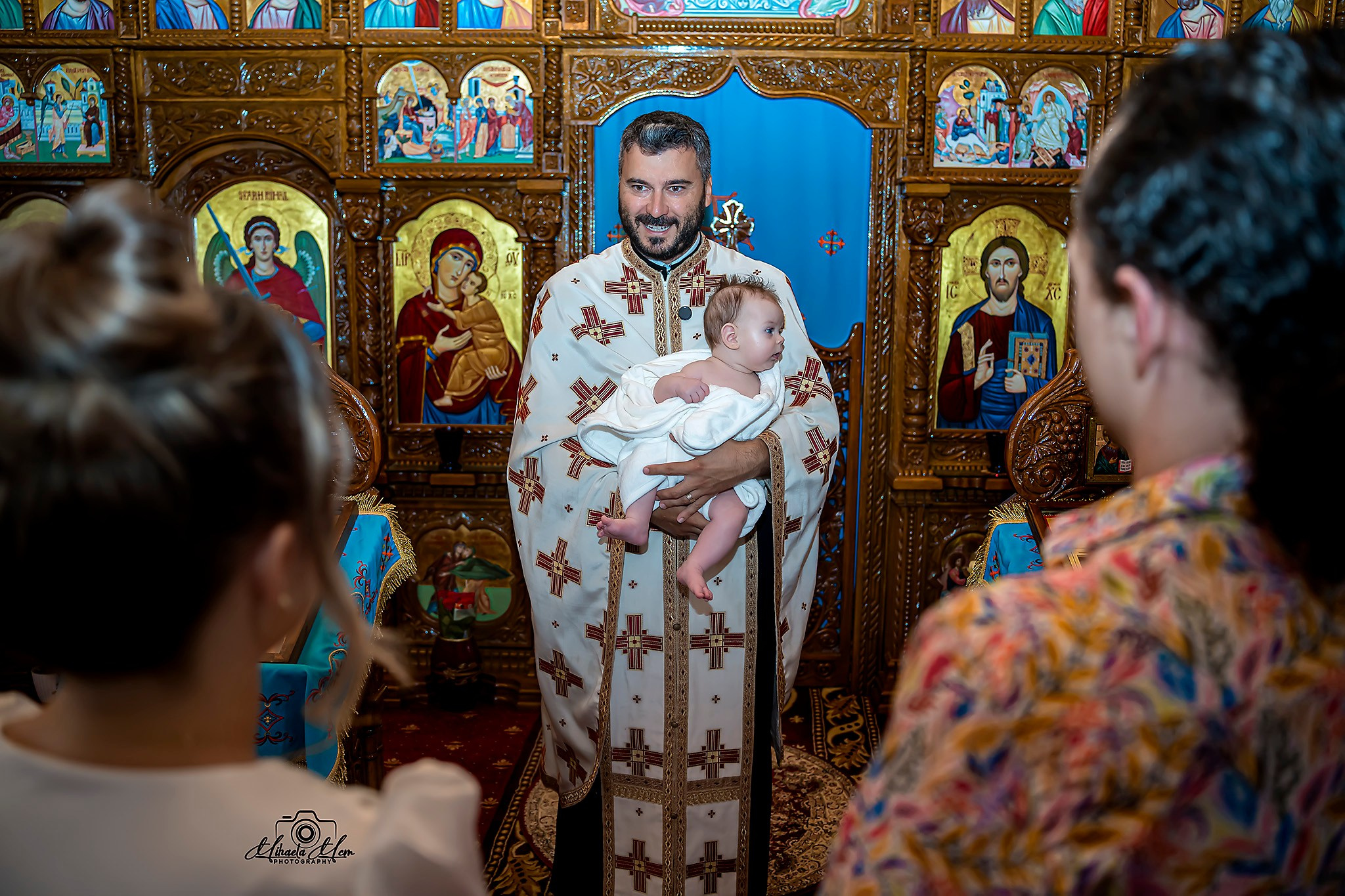 Fotograf botez Constanta. Servicii foto video Bucuresti. MCM Happy Studio – Fotograf & Videograf Evenimente | Nuntă & Botez