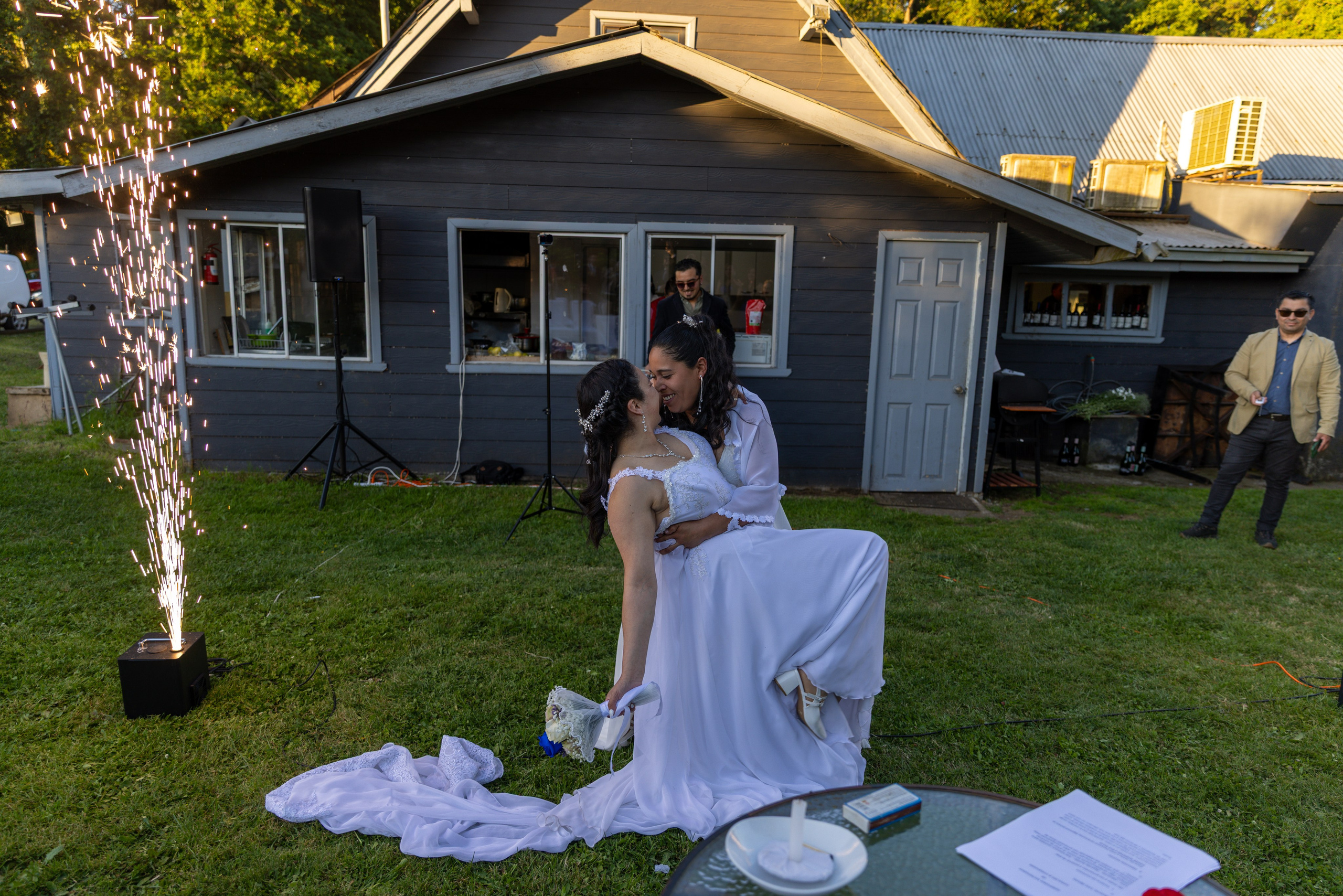 Boda de Caro y Cony. Dinka & Emilio - El arte de preservar lo que no se repite