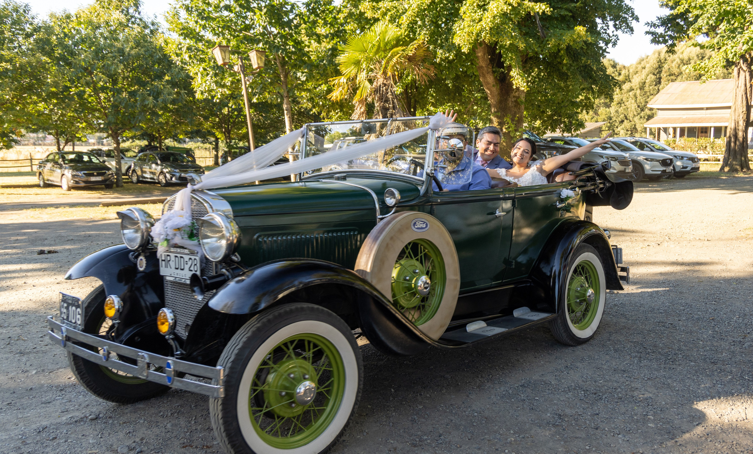 Katherin y Daniel. Dinka & Emilio - El arte de preservar lo que no se repite