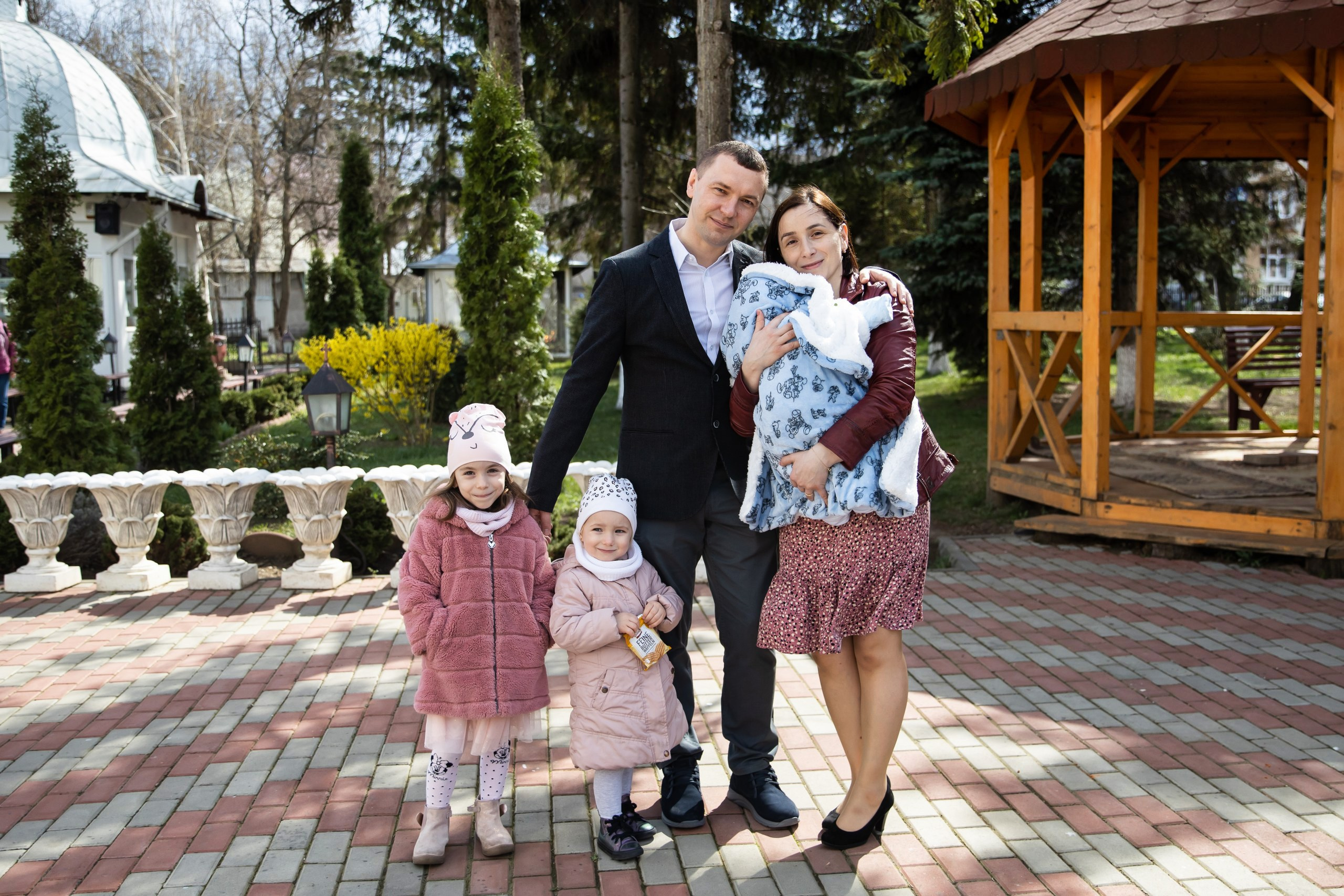 - nunta--fotograf-profesionist-botosani  - fotografie-nunta-romantica - imagini-nunta-in-natura-alin-chirila-fotograf  - fotografii-cuplu-indragostit-nunta-botosani  - sedinta-foto-miri-andrei-iustina-alinofotostudio  - amintiri-din-nunta-realizate-de-fotograf-profesionist  - povestea-nuntii-andrei-si-iustina-in-imagini-alinofotostudio-fotograf evenimente- evenimente Botoșani -fotograf Suceava - fotograf Iași- servicii foto. servicii foto Botoșani. servicii foto video Botoșani. otograf-nunta-botosani-fotograf nunta. fotograf evenimente. fotograf nunta Botoșani. Alin chirila. Alin chirila fotograf. Alinofotostudio.- servicii foto. servicii foto Botoșani. servicii foto video Botoșani. fotograf nunta. fotograf evenimente. fotograf nunta Botoșani. Alin chirila. Alin chirila fotograf. Alinofotostudio.fotograf stare civilă,poze stare civilă,album foto stare civilă,servicii foto suceava,fotograf evenimente suceava,fotograf nuntă suceava,poze cununie civilă,ședință foto stare civilă,sesiune foto suceava,fotograf profesionist suceava,fotograf botosani,stare civila botosani,alinofotostudio,alin chirila fotograf.servicii foto. servicii foto Botoșani. servicii foto video Botoșani. fotograf nunta. fotograf evenimente. fotograf nunta Botoșani. Alin chirila. Alin chirila fotograf. Alinofotostudio.fotograf stare civilă,poze stare civilă,album foto stare civilă,servicii foto suceava,fotograf evenimente suceava,fotograf nuntă suceava,poze cununie civilă,ședință foto stare civilă,sesiune foto suceava,fotograf profesionist suceava,fotograf botosani,stare civila povestitor prin fotografiebotosani,alinofotostudio,alin chirila fotograf,servicii foto. servicii foto Botoșani. servicii foto video Botoșani. fotograf nunta. fotograf evenimente. fotograf nunta Botoșani. Alin chirila. Alin chirila fotograf. Alinofotostudio.fotograf stare civilă,poze stare civilă,album foto stare civilă,servicii foto suceava,fotograf evenimente suceava,fotograf nuntă suceava,poze cununie civilă,ședință foto stare civilă,sesiune foto suceava,fotograf profesionist suceava,fotograf botosani,stare civila botosani,alinofotostudio,alin chirila fotograf,cununie religioasă botoșani,andreea și neculai,capela militară botoșani,foto conacul zăicești,fotograf nuntă botoșani,fotograf cununie religioasă,foto evenimente botoșani,poze cununie capela militară,ședință foto zăicești,fotograf profesionist botoșaniMire și mireasă – Sergiu & Liliana – ziua nunții, 2024  - Emoții în ziua nunții – Sergiu și Liliana  - Dansul mirilor – fotografie artistică nuntă 2024  - Sedinta foto romantică în natură – Sergiu & Liliana  - Rochia de mireasă și detalii de nuntă elegan-Album de cununie civilă Florin și Anda – Fotografii profesionale realizate de Alin Chirilă în Botoșani -fotograf prin fotografie-Ședință foto Trash the Dress pe muntele Rarău cu Iulian și Iuliana – fotografie de cuplu, natură montană, emoție autentică surprinsă de Alin Chirilă, povestitor prin fotografie.- "Iulian și Iuliana pe crestele Rarăului – fotografie Trash the Dress în natură"  - "Cuplu îmbrățișat la apus pe muntele Rarău – ședință foto după nuntă"  - "Rochie de mireasă în vânt pe munte – Trash the Dress Rarău-1. Iulian și Iuliana pe muntele Rarău – ședință foto Trash the Dress în natură, cu peisaj montan spectaculos  2. Cuplu în îmbrățișare pe Rarău – emoție autentică surprinsă după nuntă  3. Rochie de mireasă în bătaia vântului – fotografie artistică Trash the Dress în munți  4. Mire și mireasă privind spre orizont – dragoste și libertate pe muntele Rarău  5. Iuliana zâmbind în rochia de mireasă – portret în natură, Trash the Dress  6. Iulian ținându-și mireasa de mână – ședință foto romantică pe munte  7. Detaliu cu rochia pe stâncă – estetică naturală Trash the Dress Rarău  8. Cuplu în mers pe poteca Rarăului – fotografie simbolică de după nuntă  9. Apus de soare pe Rarău în spatele mirilor – imagine de poveste Trash the Dress  10. Iulian și Iuliana râzând împreună – momente autentice surprinse de Alin Chirilă, povestitor prin fotografie-fotograf-nunta-cerbu-botosan trash-the-dress-botosani Alin Chirilă Fotograf – fotograf de nuntă Botoșani-fotograf nuntă Botoșani-fotograf nuntă Cerbu Botoșani-fotograf profesionist nuntă Botoșani-fotografie de nuntă Botoșani-fotograf evenimente Botoșani-fotograf nuntă Moldova-fotograf trash the dress Botoșani	- fotograf pregătirea mirilor Botoșani	-fotograf ceremonie religioasă nuntă-fotograf petrecere nuntă Botoșani- fotograf nuntă Botoșani pregătirea mirelui- pregătirea mirelui fotografie nuntă Cerbu Botoșani-fotograf nuntă Botoșani pregătirea miresei -mireasă pregătiri nuntă Cerbu Botoșani-fotograf nuntă Botoșani nașii mirilor-ceremonie religioasă nuntă Cerbu Botoșani-fotograf nuntă Botoșani ceremonie religioasă biserică-petrecere nuntă Cerbu Botoșani invitați dans-fotograf nuntă Botoșani petrecere restaurant-ședință foto trash the dress-fotograf trash the dress Botoșani ședință foto după nuntă-Fotograf nuntă Botoșani – galerie foto reală de la evenimente