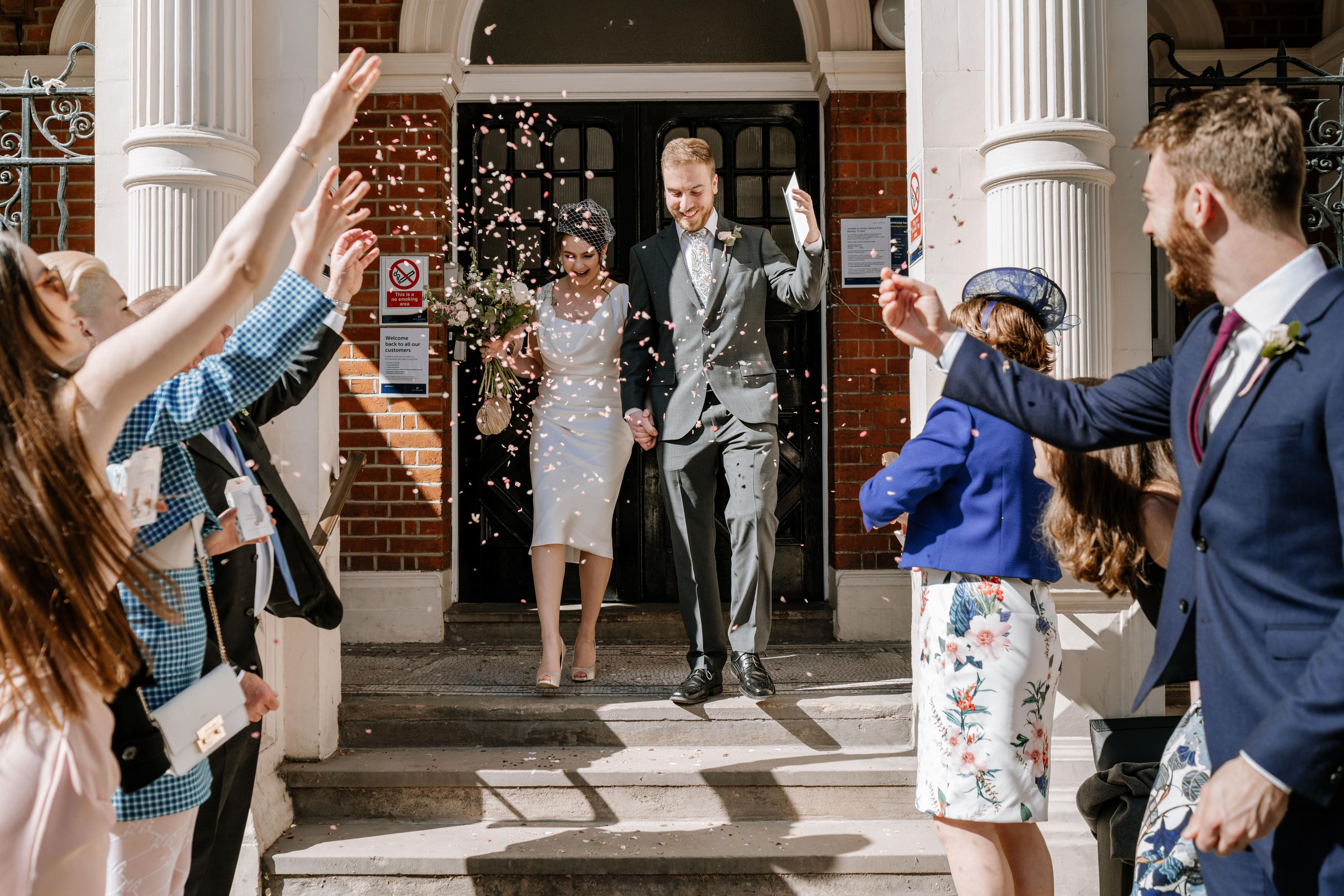 Wedding ceremony in Mayfair Library. London Wedding Photographer|Natasha Ferreira