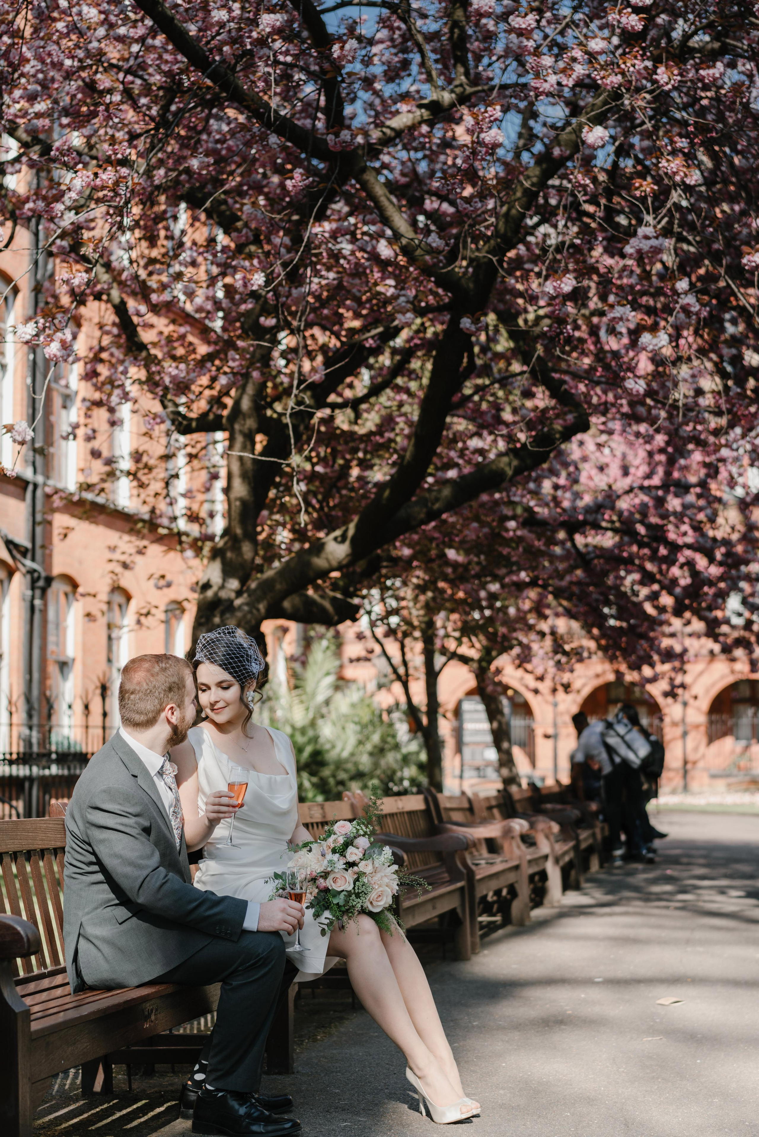 Wedding ceremony in Mayfair Library. London Wedding Photographer|Natasha Ferreira