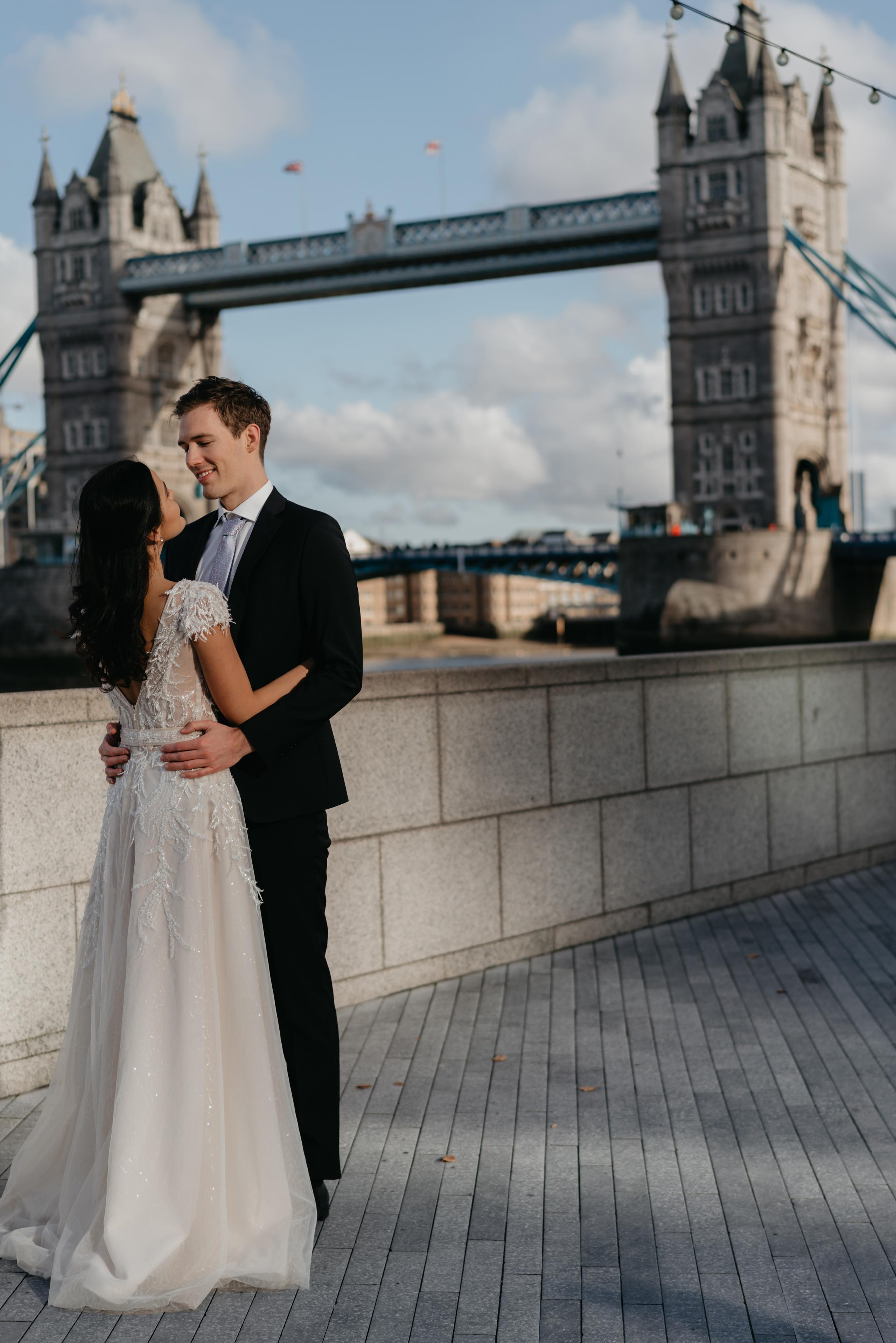 Pre-wedding session|central London. London Wedding Photographer|Natasha Ferreira