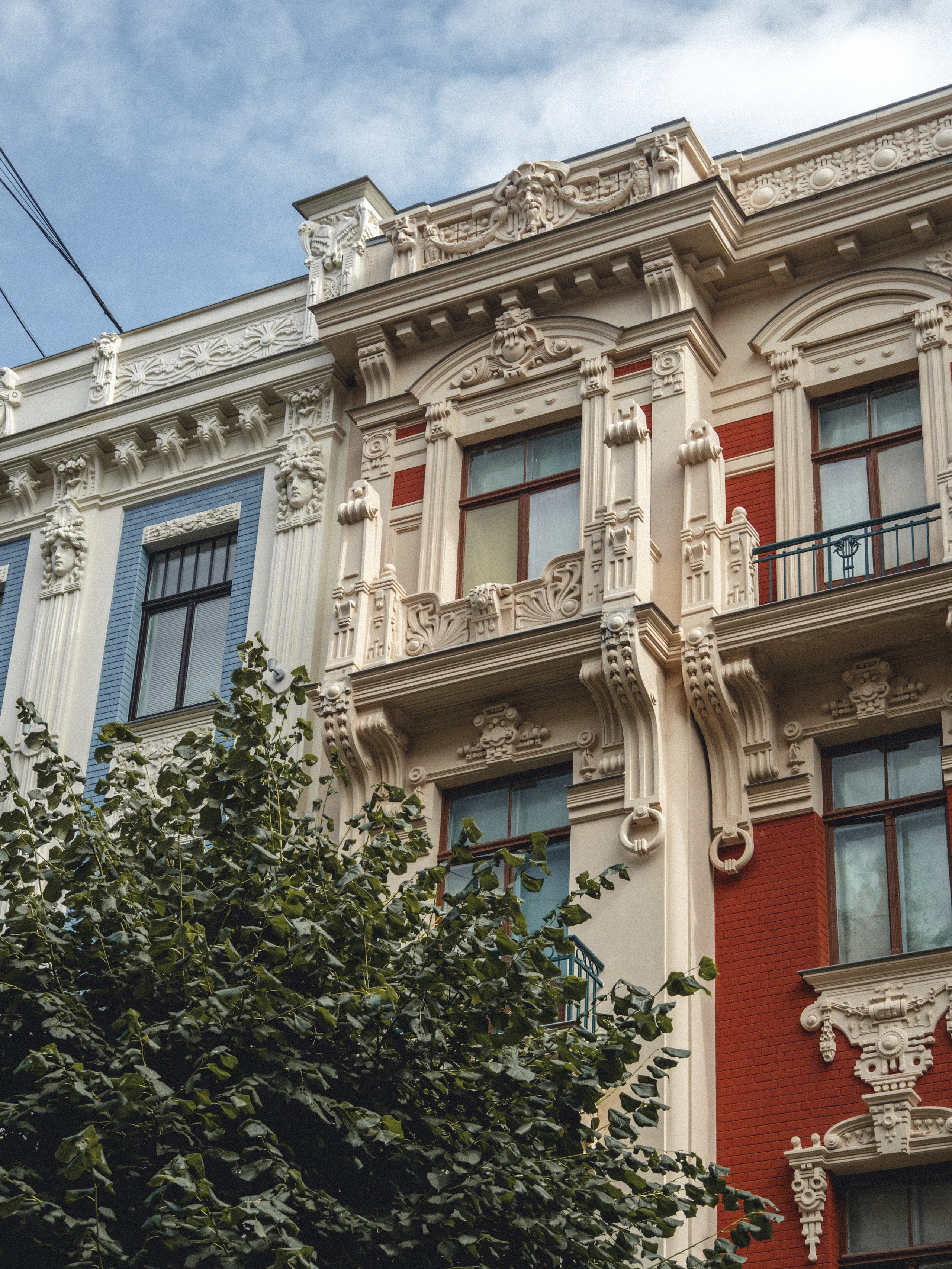 Voyage à Riga. Photographe sur Cote d’Azur. Portraits de familles, couples, enfants, événements