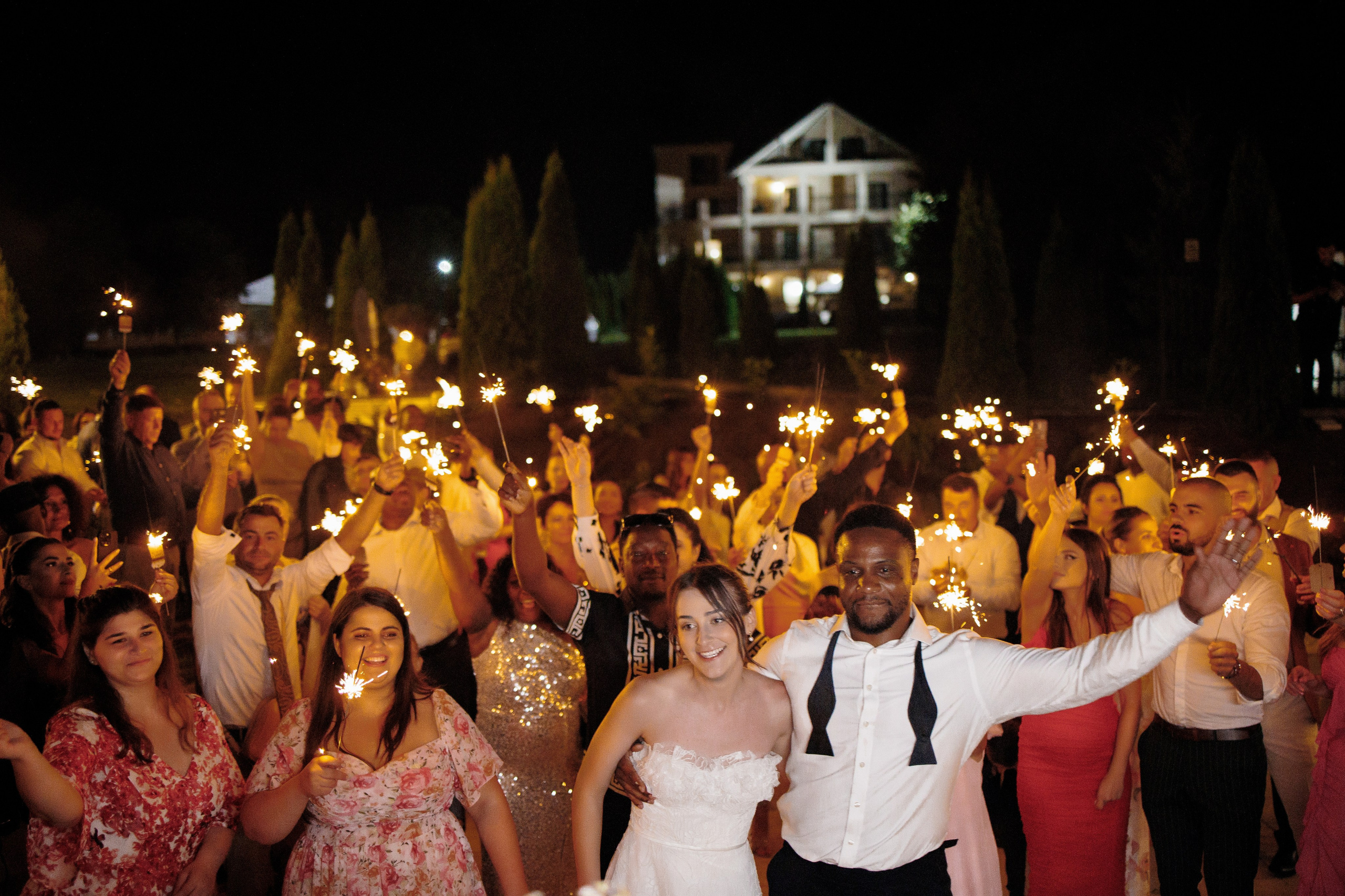Ioana & Vince. Wedding Photographer, based in Iasi, Romania, but will travel all over the globe to make sure you look amazing in all your wedding photos