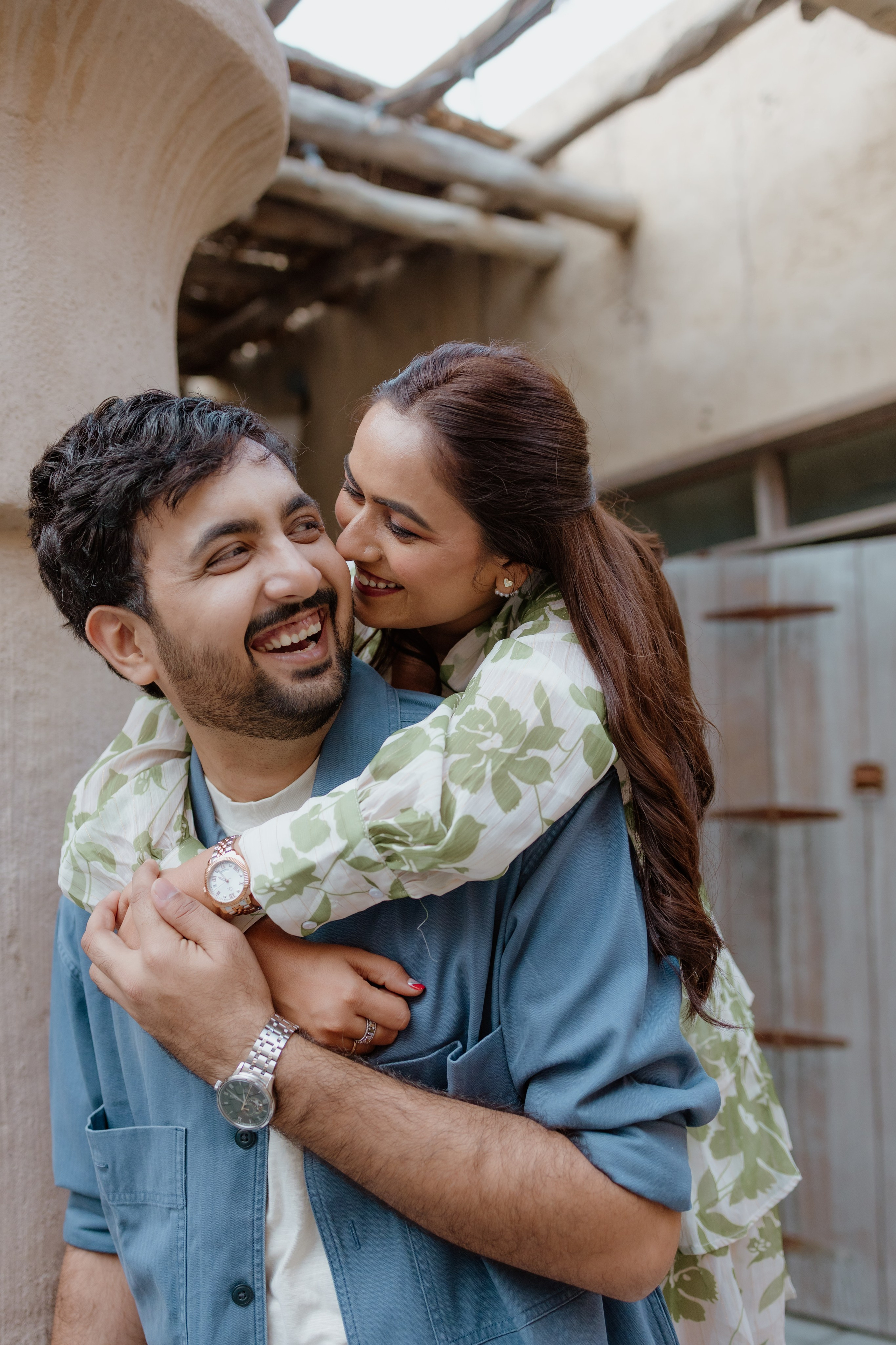 COUPLE SESSIONS. Love Emotions Weddings