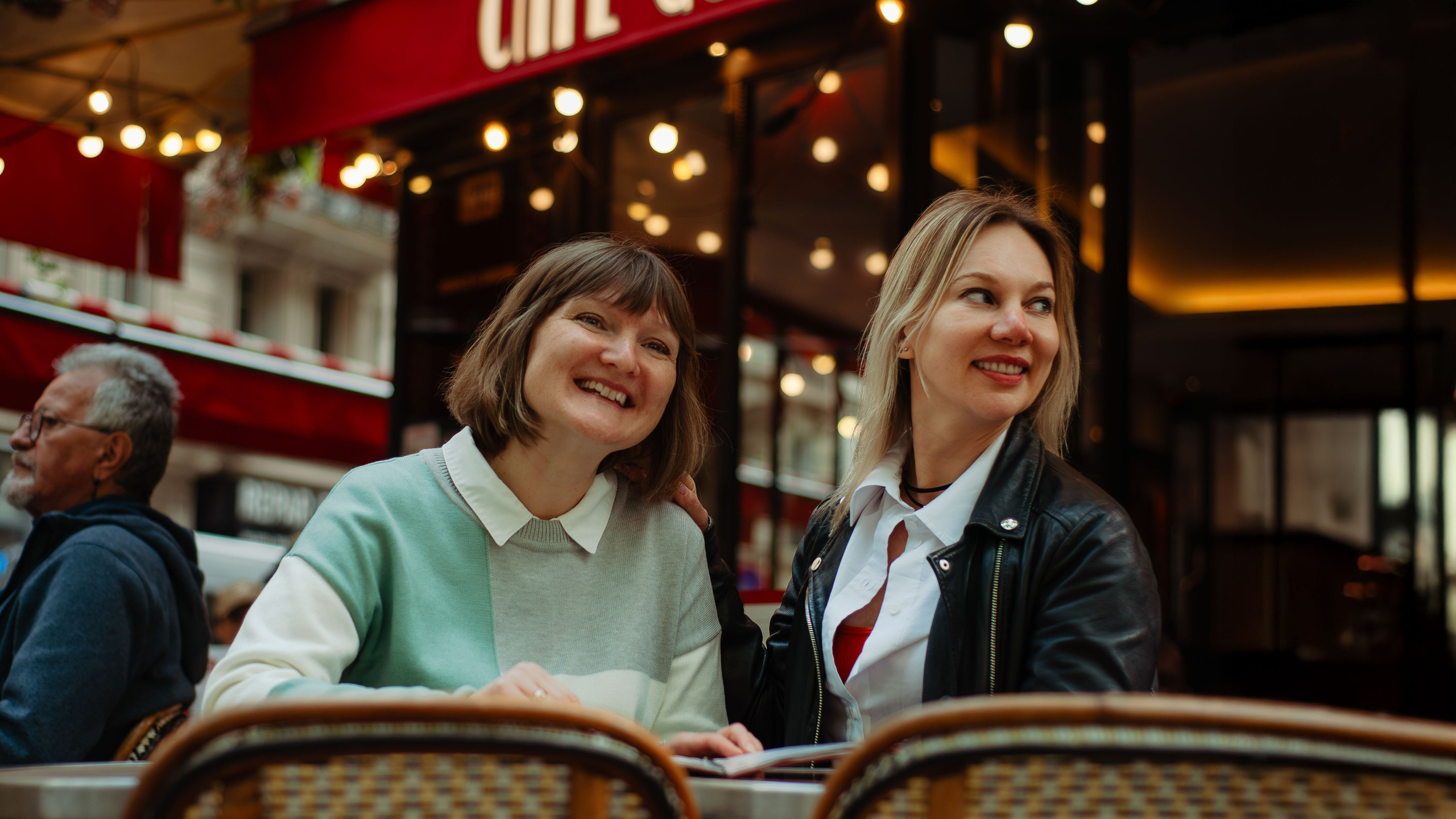 Фотосессия для подруг. Фотограф в Париже Полина Осипова