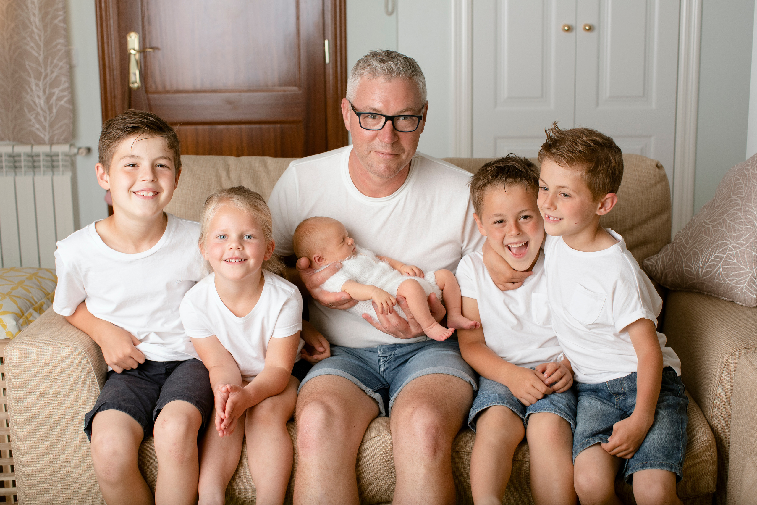 Новорожденные. Фотограф в Испании: Бенисса, Кальпе, Бенидорм, Аликанте Виктория Гунн