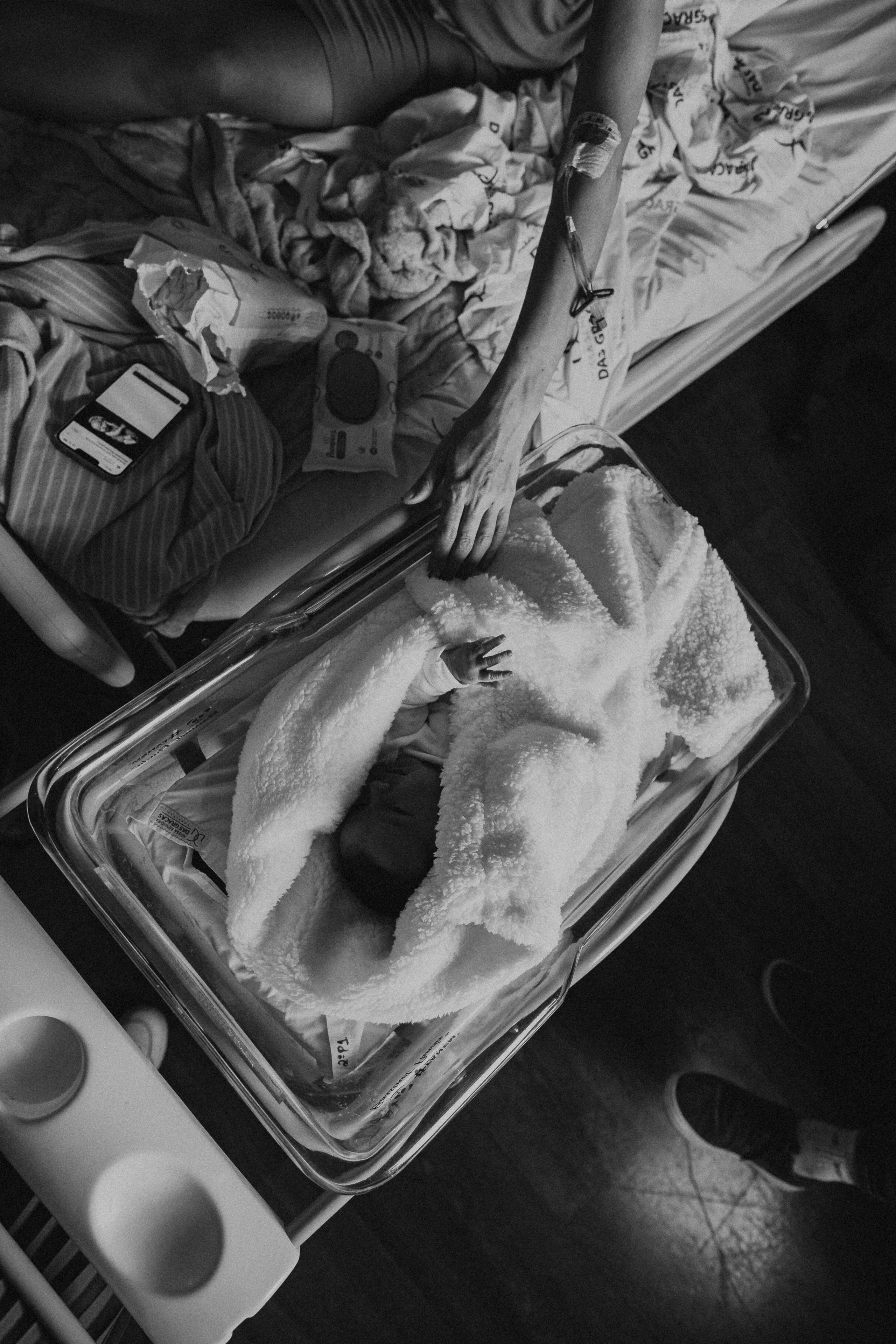 1 day before & after Helen’s Birth. Fotografa documental de familia e nascimento em Florianópolis SC Daria Ermolaev