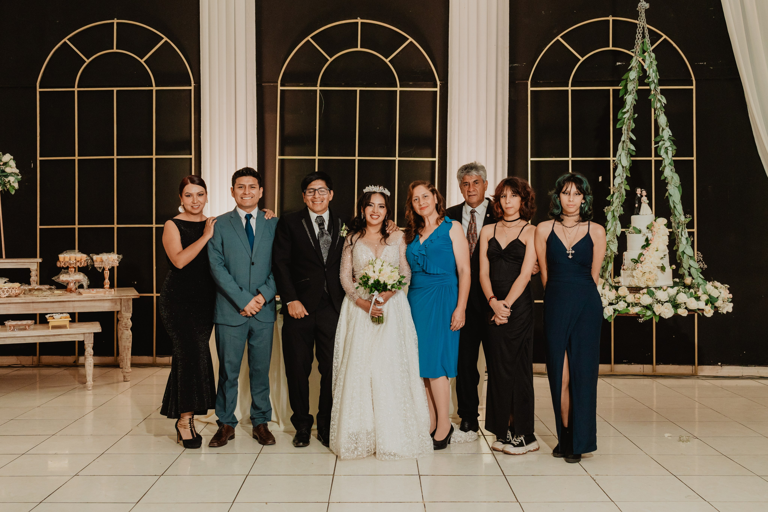 FERNANDO + MARIBEL | BODA RELIGIOSA. Studio KVTA | Fotografía y Video de Bodas en Arequipa