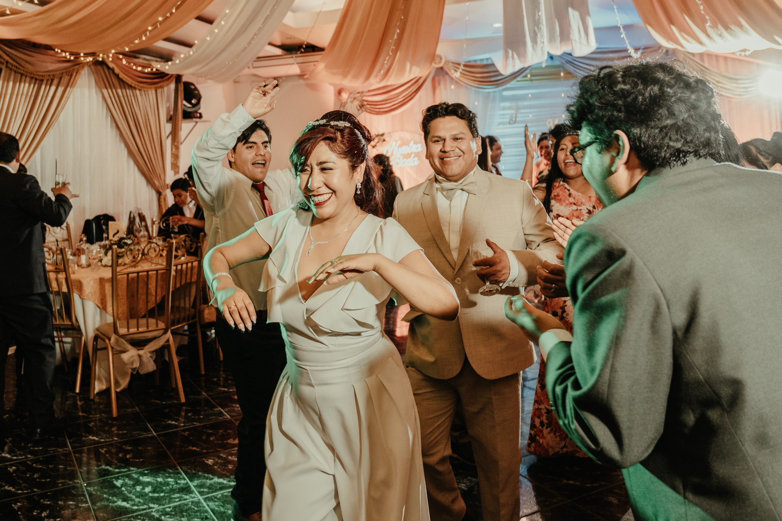 VANESSA + FRANKLIN BODA RELIGIOSA. Studio KVTA | Fotografía y Video de Bodas en Arequipa