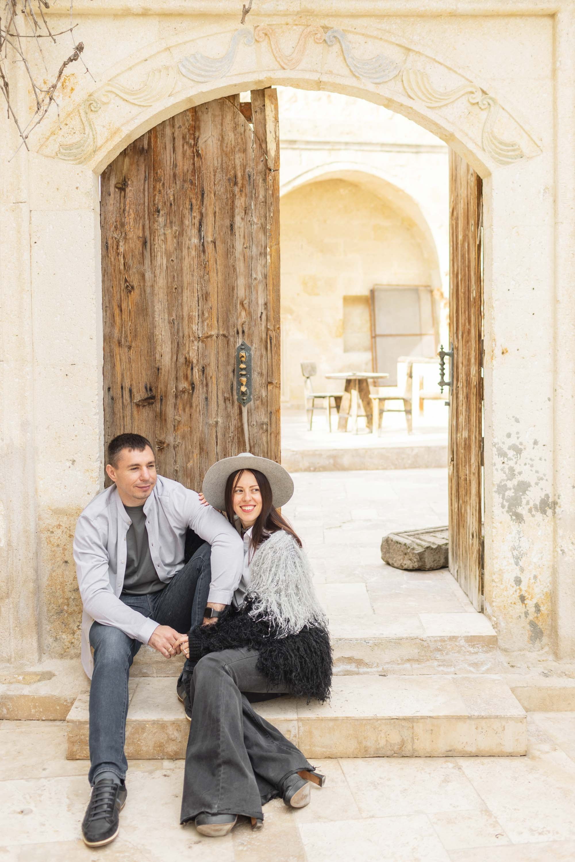 Stylish Photoshoot in the Charming Streets and Valleys of Cappadocia. Julia Ganch I Fashion Wedding Photography I Cappadocia Turkey