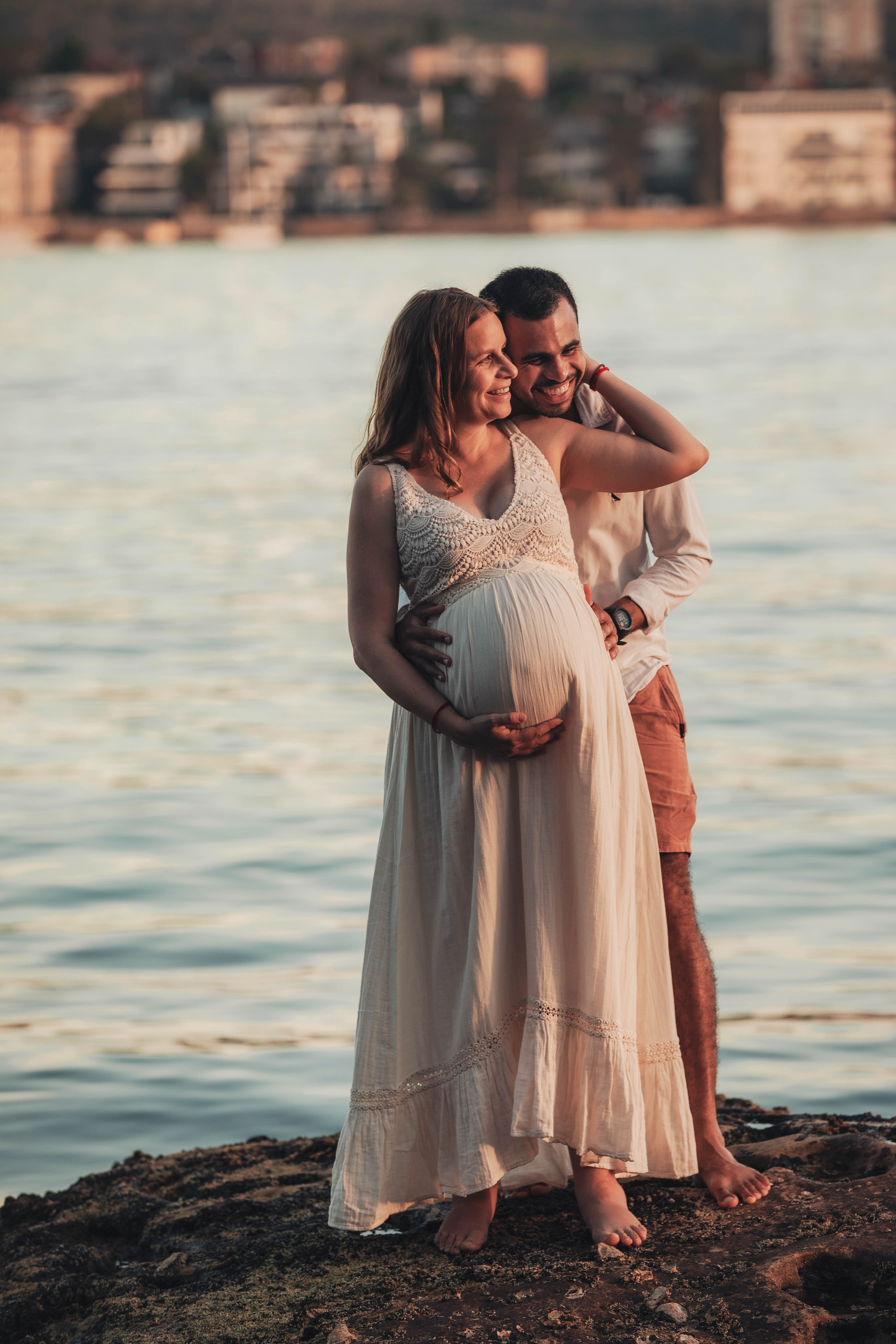 Heather + Tulio + Pregnant + Christmas. True Story Photography