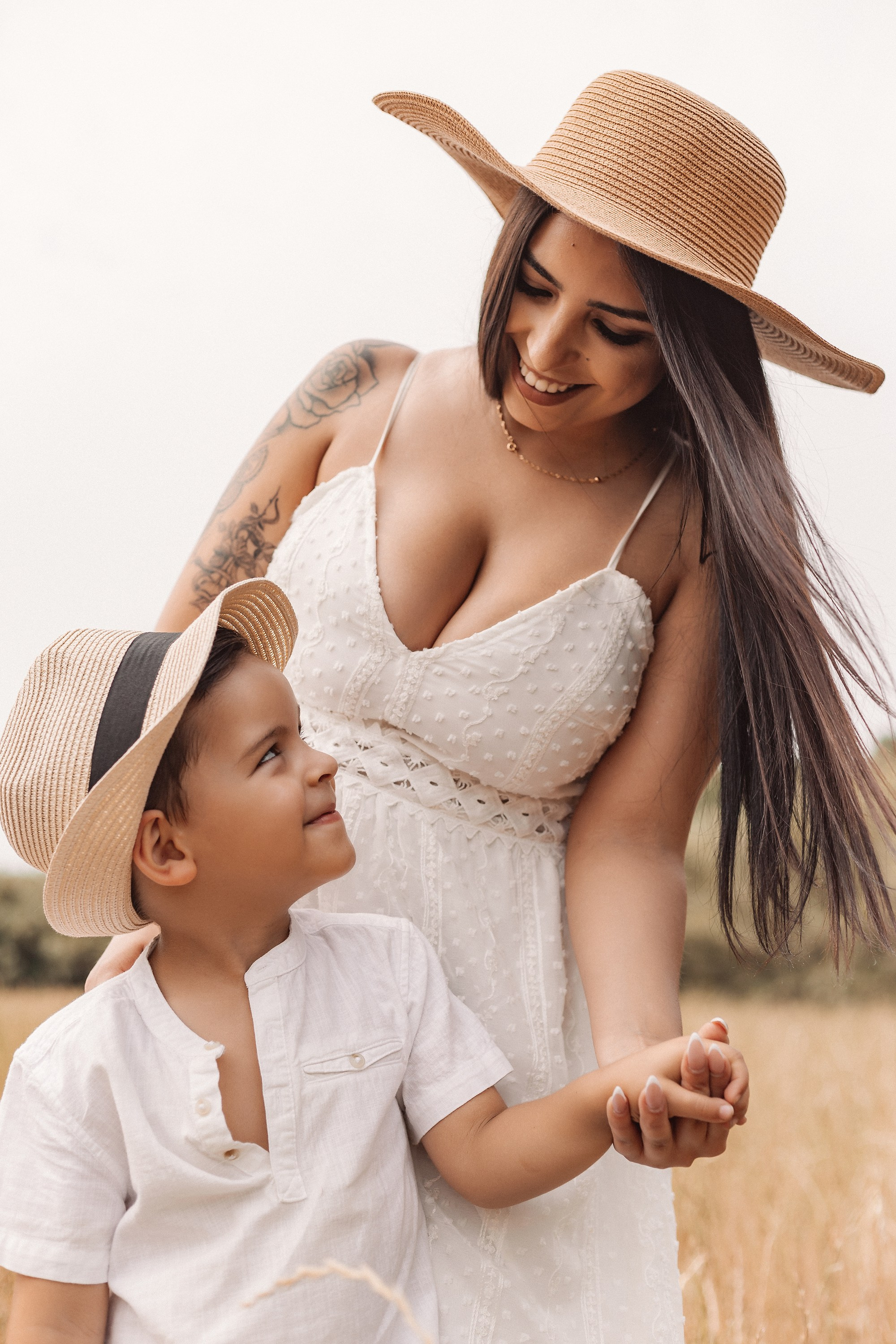 BEAUTY & FEELINGS. TAV — Photographer & Filmmaker