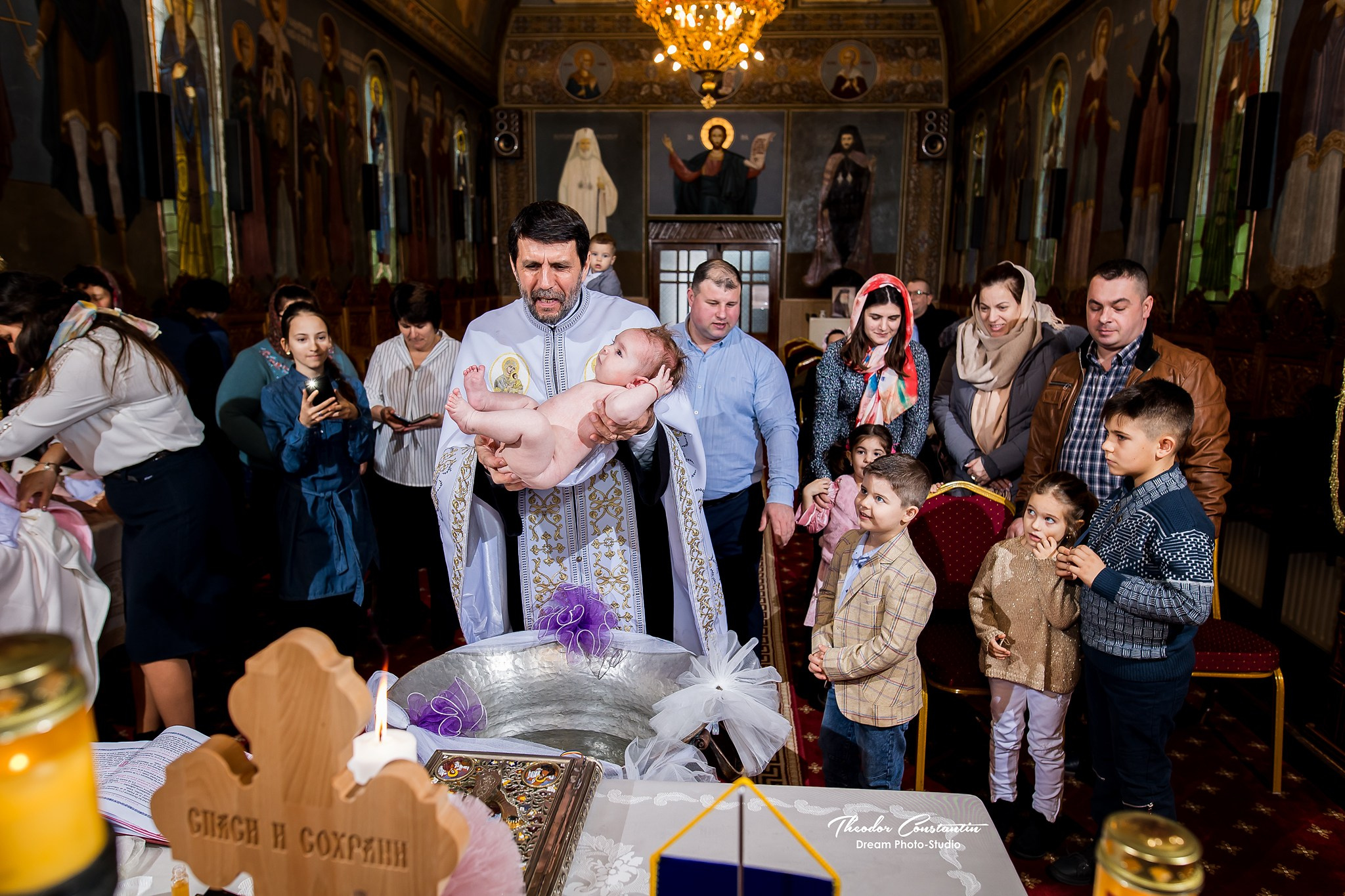 Botez. Dream Studio Galați – ședințe foto profesionale pentru familie, portrete și evenimente