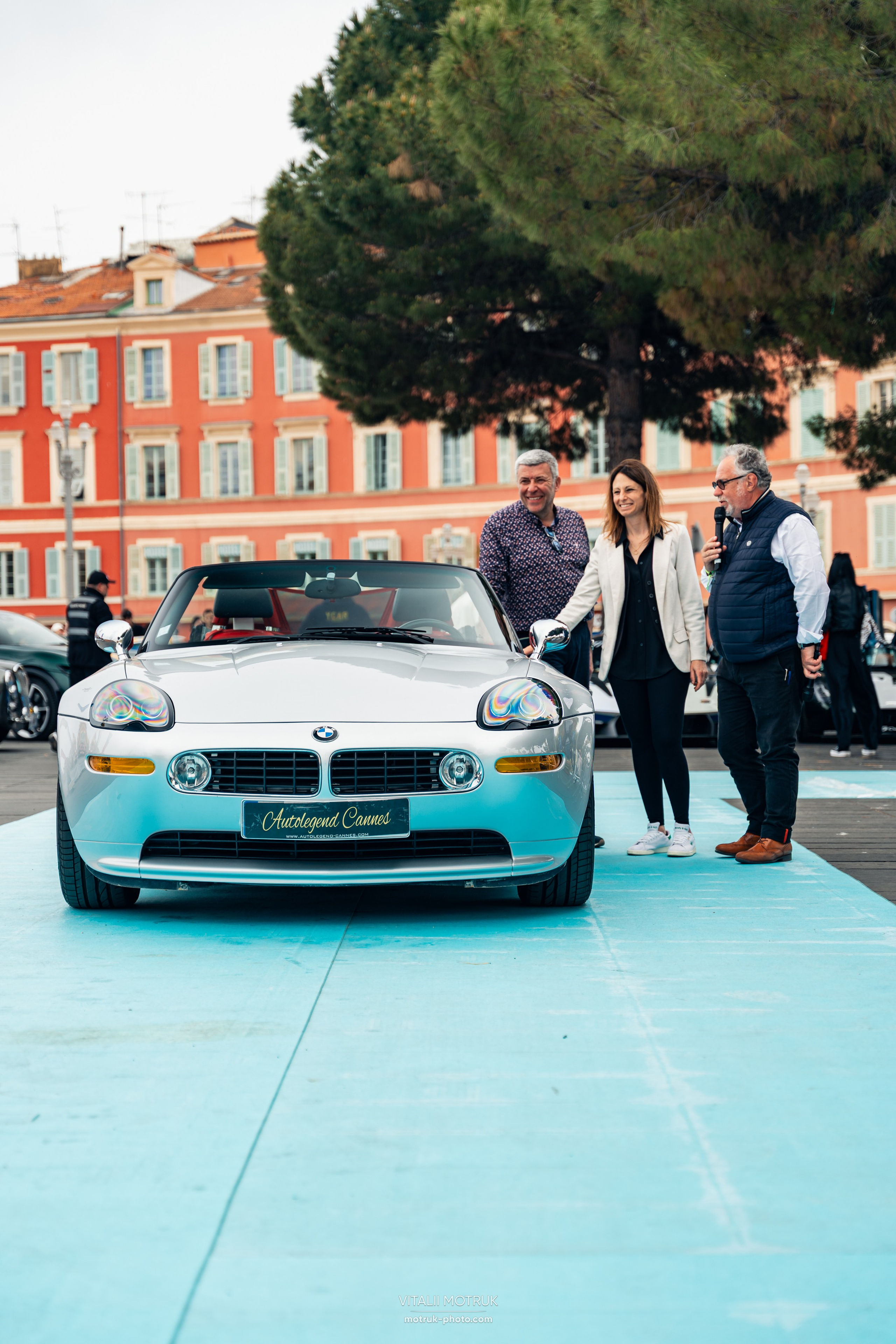 Legends de Nice. Photographe de voitures à Paris — Vitalii Motruk