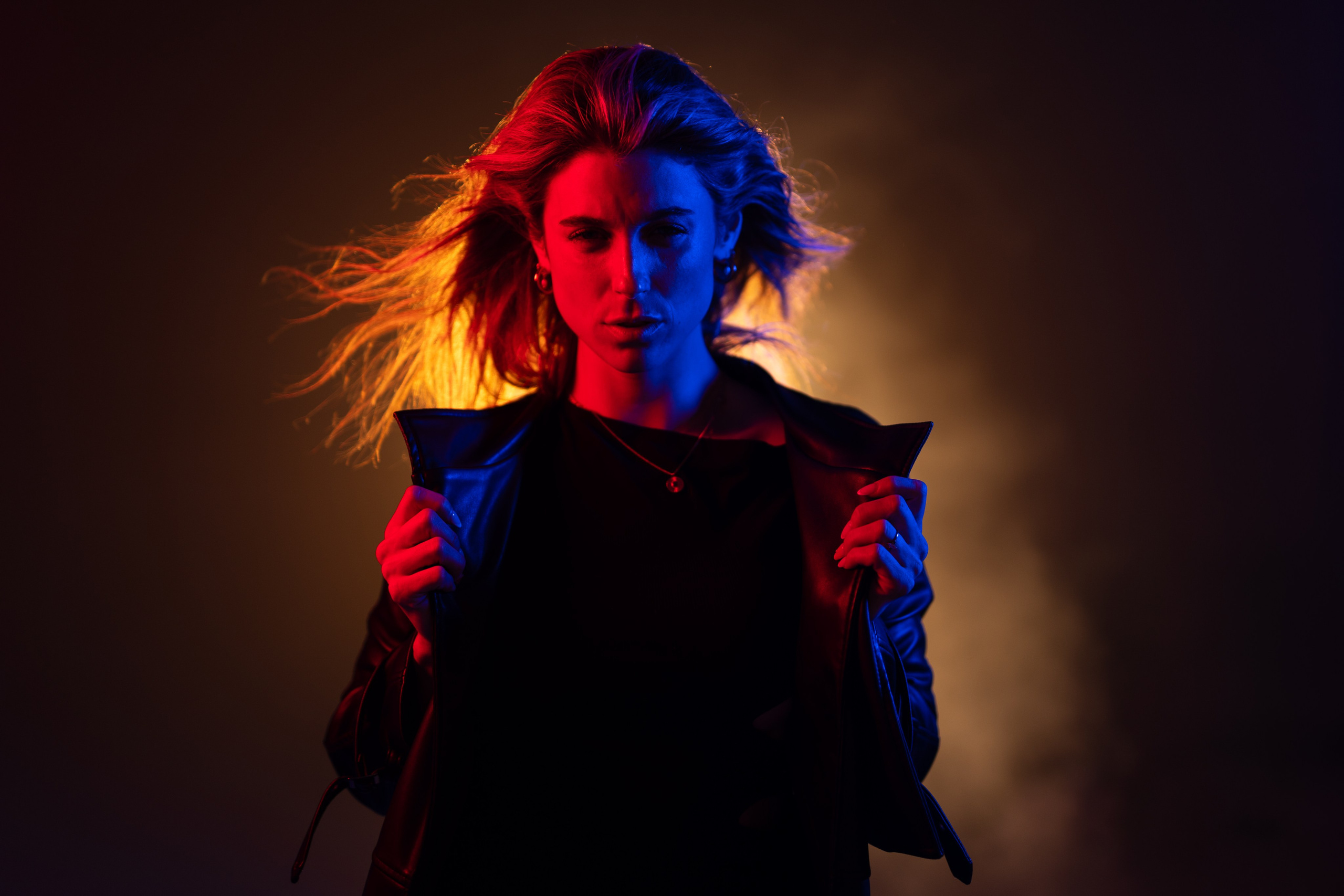 „Kölsch&Shoot“ in Cologne w/ Lisa (Set #6). URBANSTREETFILES.ART