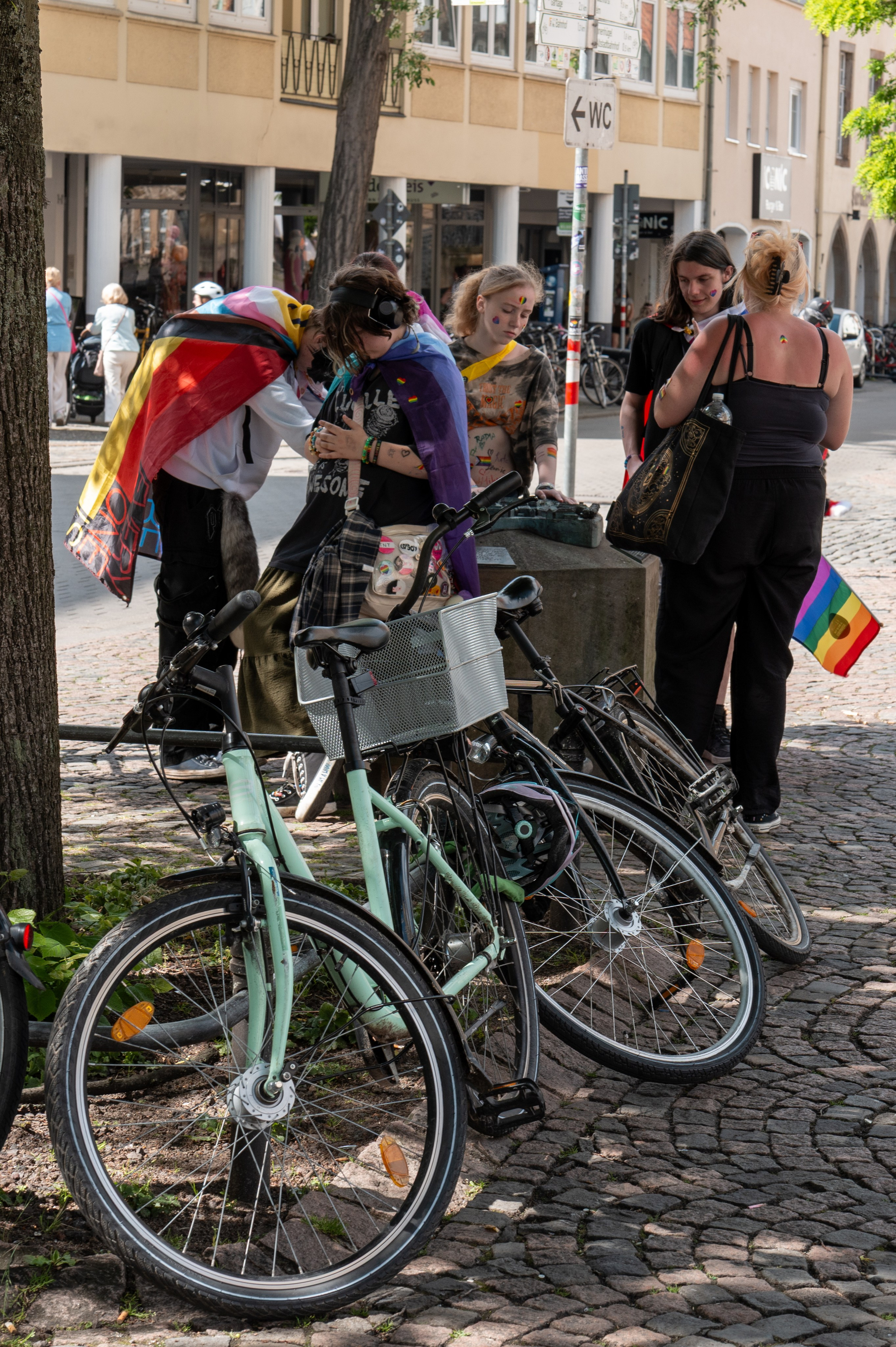 A little bit of street and CSD in Osnabrück. URBANSTREETFILES.ART