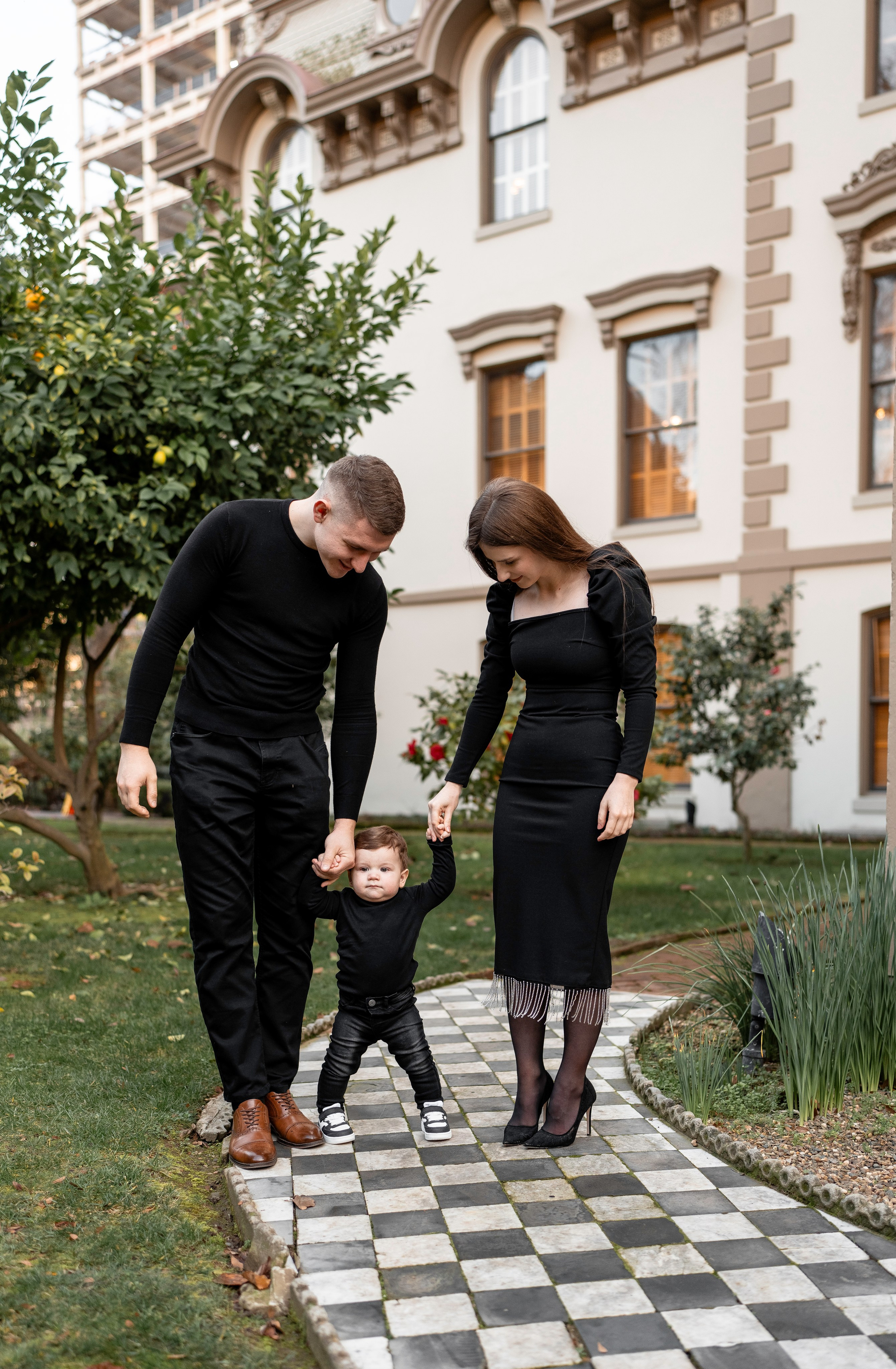 Artem, Nadia & Elisha. Family photographer in Sacramento | Sofia Pavenko