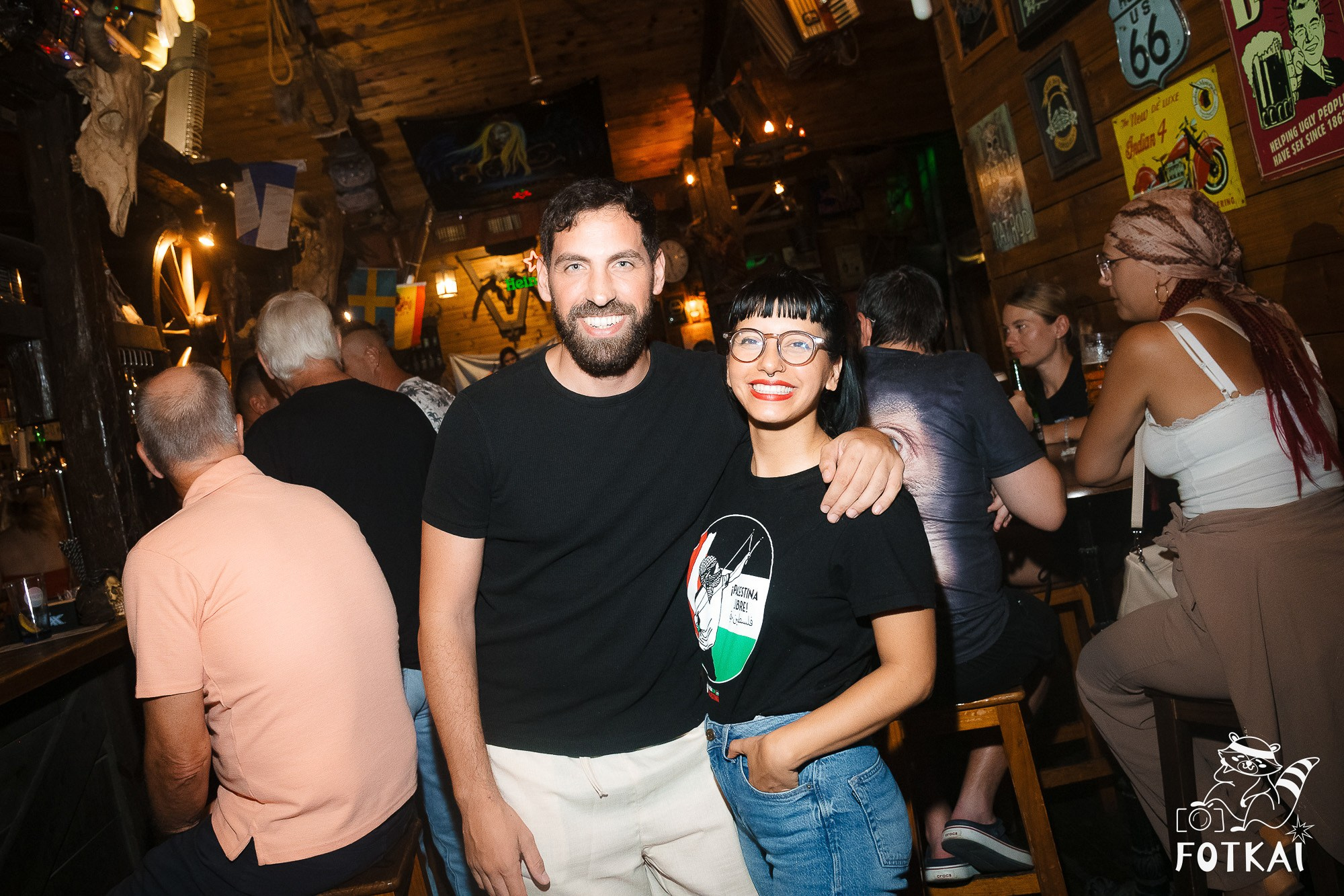 Jam Night в баре El Paso, Торревьеха — фоторепортаж живого джем-сейшена, июнь 2026 | FOTKAI
