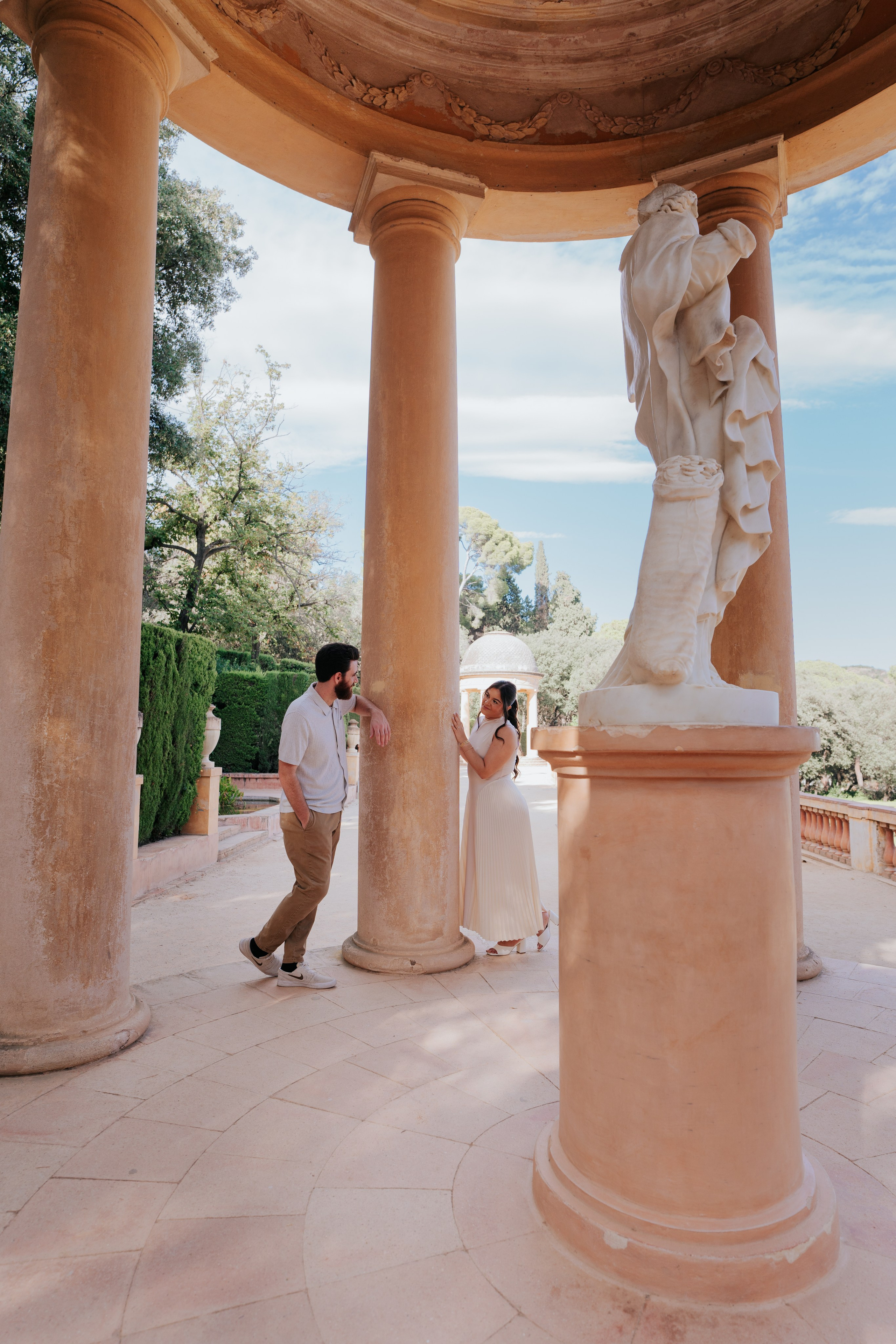 Barcelona Couples Photoshoot Ideas — Photographer in Barcelona, Spain