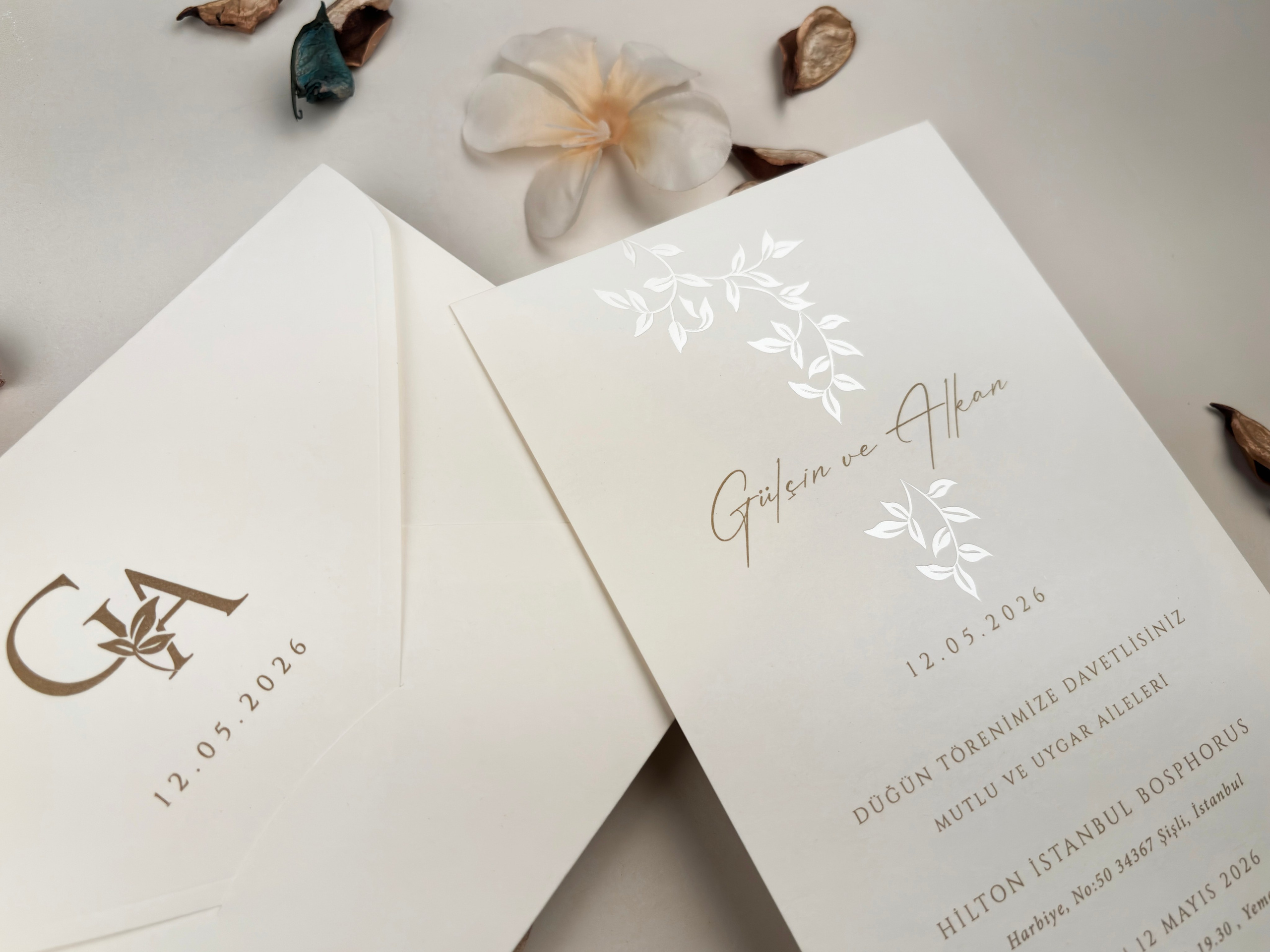 Descoperă eleganța și rafinamentul în fiecare detaliu cu catalogul de invitații Ellite. Fie că organizezi nunți, petreceri private sau evenimente corporate, gama noastră variată de invitații te va impresiona cu designuri luxuriante și finisaje impecabile. Alege dintr-o selecție exclusivă de modele personalizabile pentru a adăuga un strop de distincție evenimentelor tale speciale. Explorează colecția noastră acum și creează invitații memorabile pentru orice ocazie! - invitații nuntă  - modele invitații nuntă  - invitații nuntă 2025  - invitații de nuntă elegante  - invitații de nuntă personalizate  - invitații nuntă online  - invitații nuntă handmade  - catalog invitații nuntă  - invitații originale nuntă  - invitații de nuntă moderne  - invitații nuntă vintage  - invitații nuntă rustice  - invitații nuntă clasice  - design invitații nuntă  - invitații de nuntă cu tematică.- invitații nuntă florale  - invitații nuntă boho  - invitații nuntă aurii  - invitații nuntă minimaliste  - invitații nuntă cu sigiliu  - invitații nuntă cu acuarelă  - invitații nuntă cu fotografie  - invitații nuntă cu inițiale  - invitații nuntă elegante alb-negru  - invitații nuntă cu hârtie texturată  - invitații nuntă cu decupaj laser  - invitații nuntă cu flori uscate. - print invitații nuntă  - invitații nuntă personalizate cu numele mirilor  - invitații nuntă cu plic inclus  - invitații nuntă cu cartolină dublă  - invitații nuntă calitate premium  - invitații nuntă ieftine  - invitații nuntă rapide.- invitații nuntă România  - invitații nuntă București / Botoșani . Iași suceava- invitații nuntă cu livrare în țară  - invitații nuntă online România.- „Invitație de nuntă elegantă cu design floral și plic crem”  - „Model de invitație de nuntă vintage cu sigiliu de ceară”  - „Set complet invitații de nuntă personalizate cu inițialele mirilor”  - „Invitație de nuntă modernă cu design minimalist și text negru pe fundal alb”  - „Invitație de nuntă rustică pe hârtie kraft cu șnur de iută”  - „Invitație de nuntă cu decupaj laser și detalii aurii” - „Invitație de nuntă în stil boho cu imprimeu floral colorat”  - „Invitație romantică de nuntă cu flori uscate și panglică din satin”  - „Invitație de nuntă clasică cu monogramă și font caligrafic”  - „Invitație de nuntă în stil glamour cu folie aurie și text embosat”- „Model de invitație de nuntă 2025 cu design elegant și font modern”  - „Cele mai noi invitații de nuntă 2025 – stil floral, sofisticat”