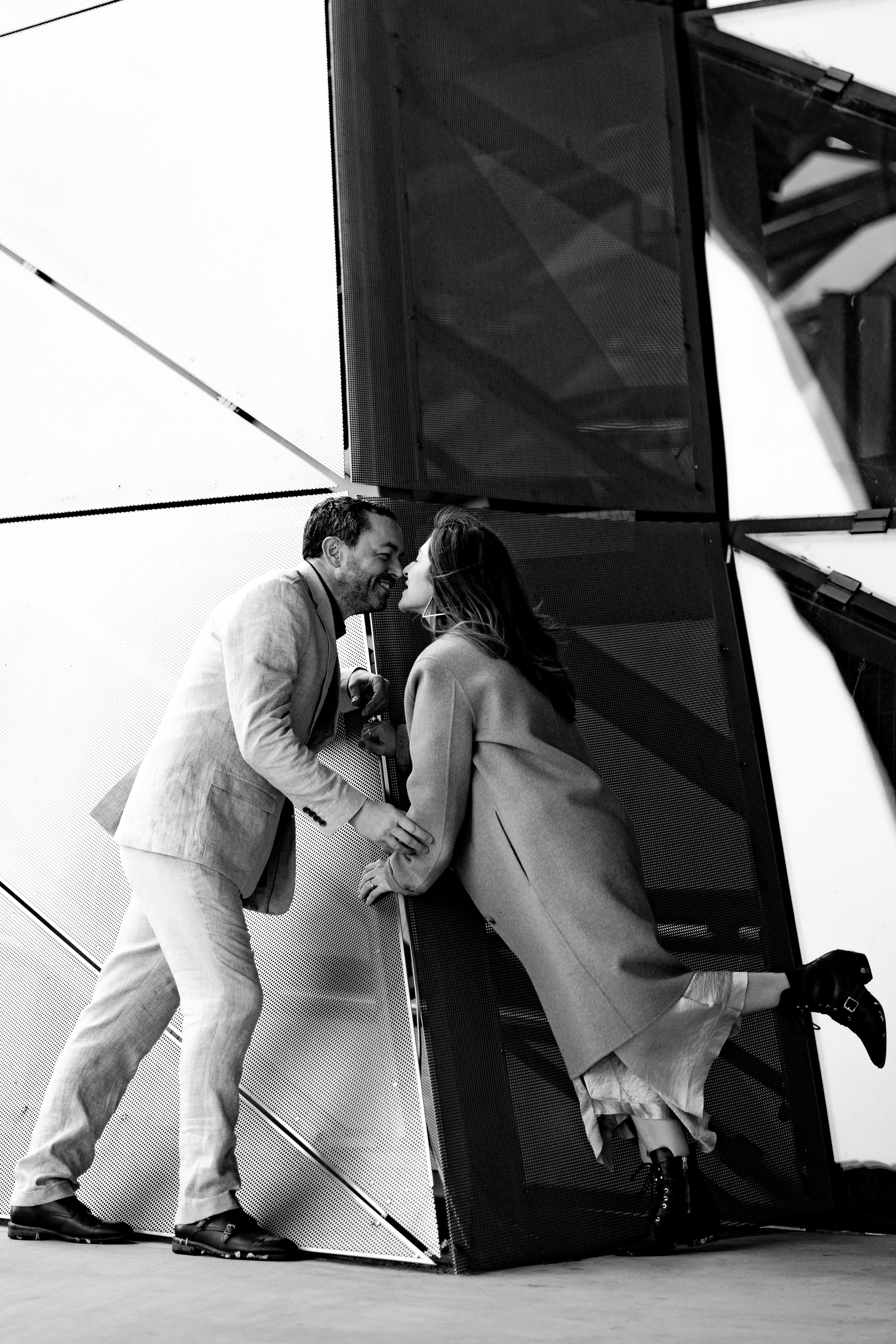 Black and white. Photographer in Munich