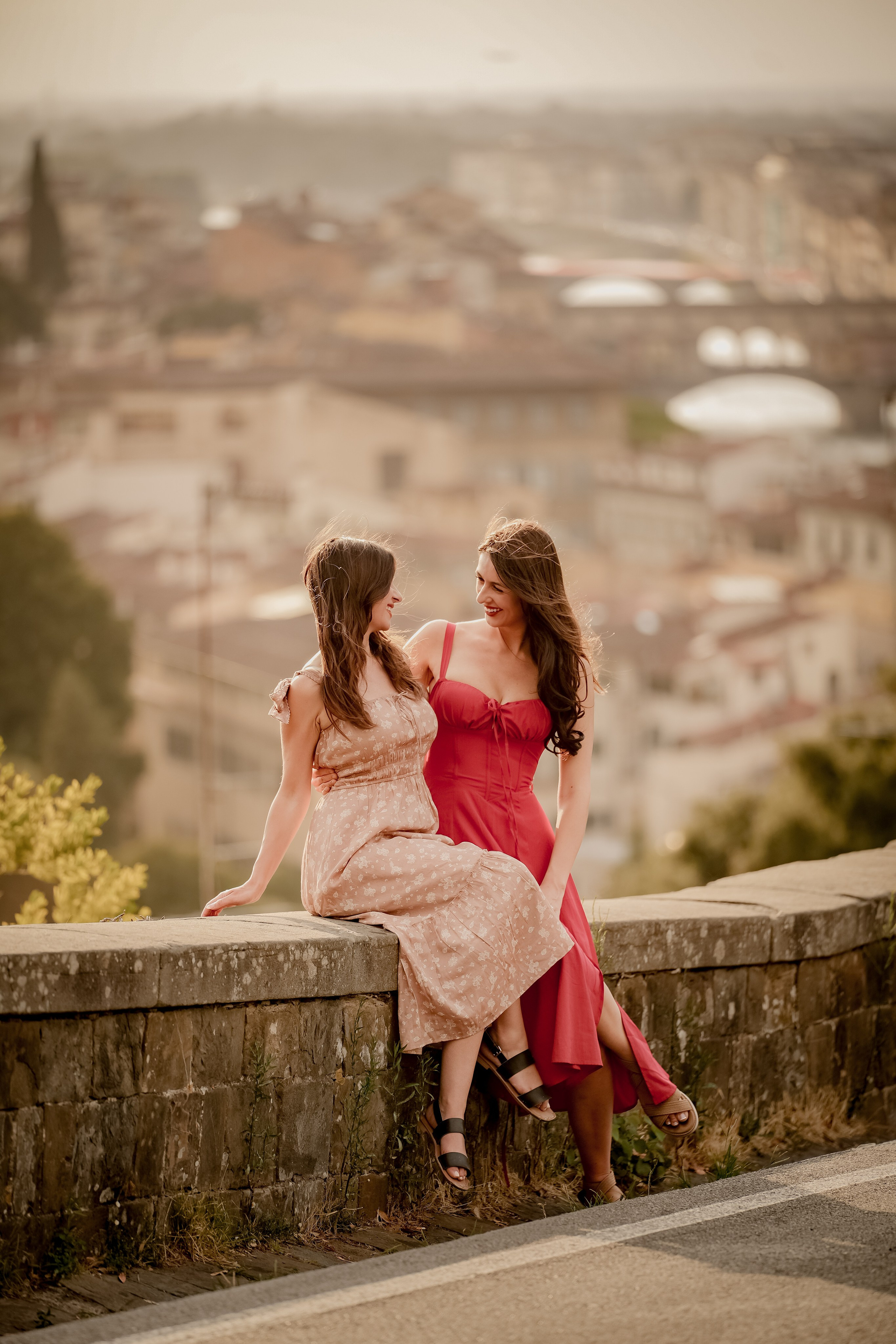 Family Photoshoot. Wedding Photographer in Italy