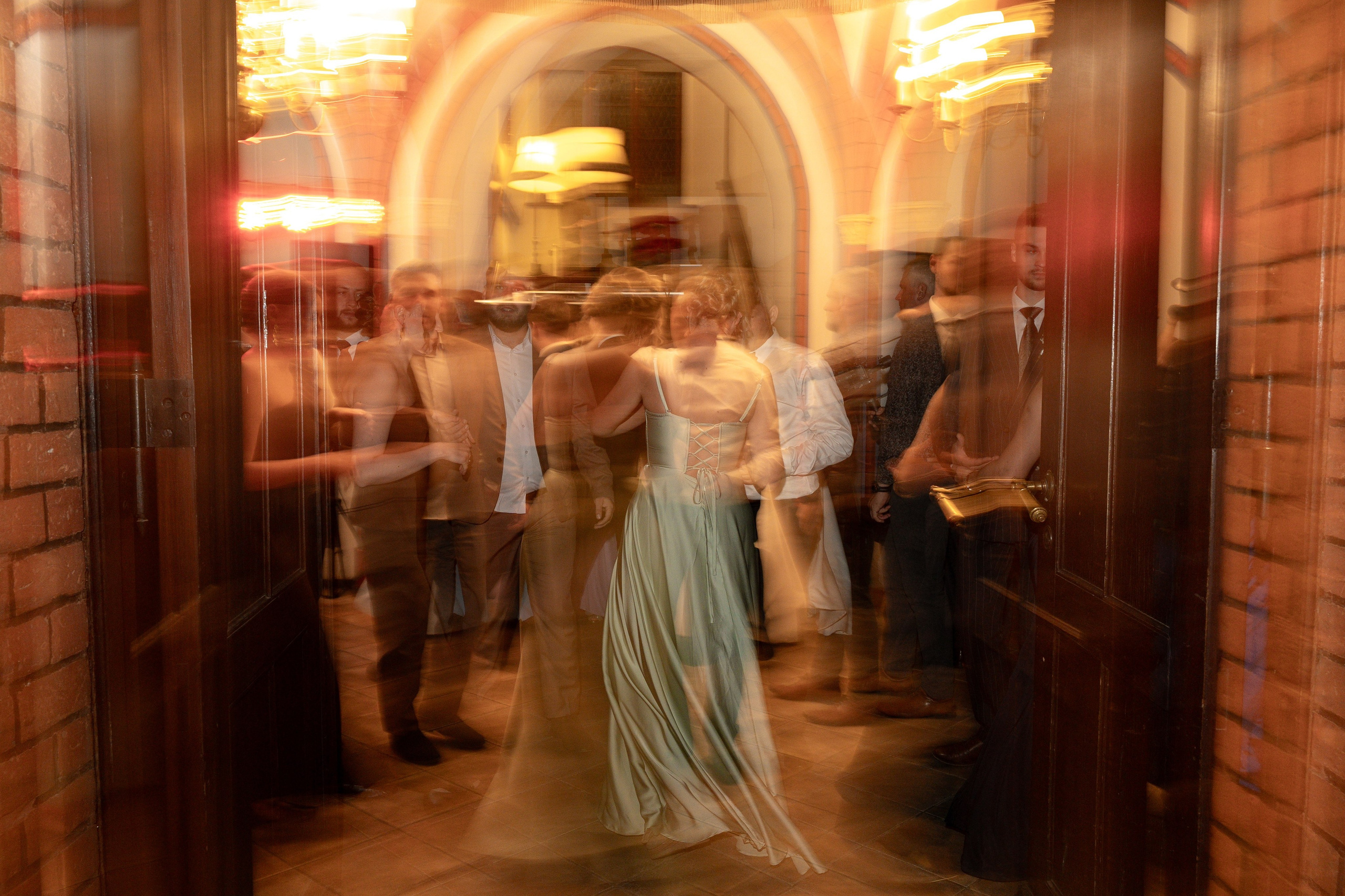 E&N: Zamek w Rzucewie. SL Wedding Photo — Editorial, Elegant & Timeless Wedding Photography in Poland and Across Europe
