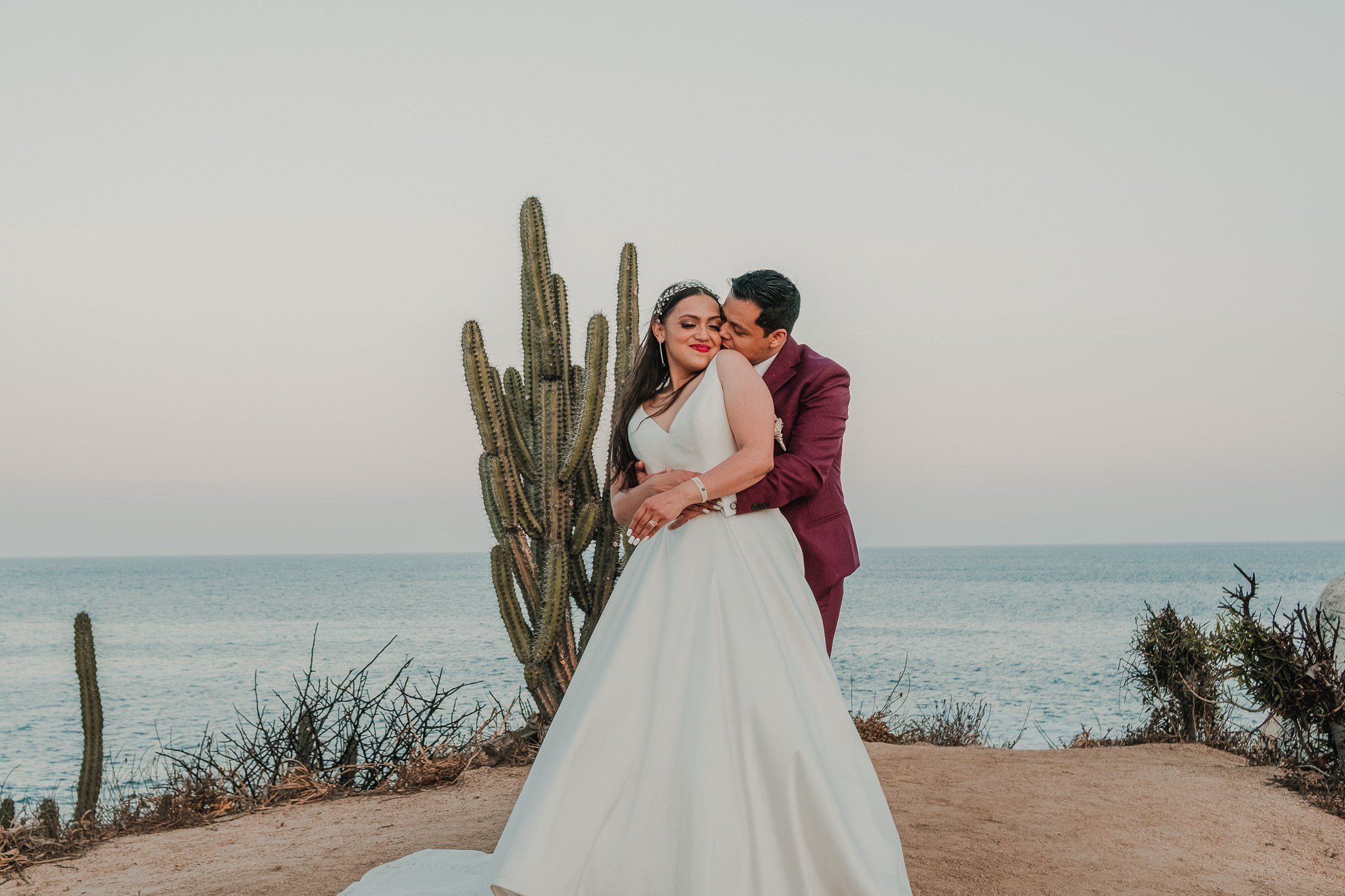 Silvia & Julio / Huatulco. Wedding and family photographer in Mexico City