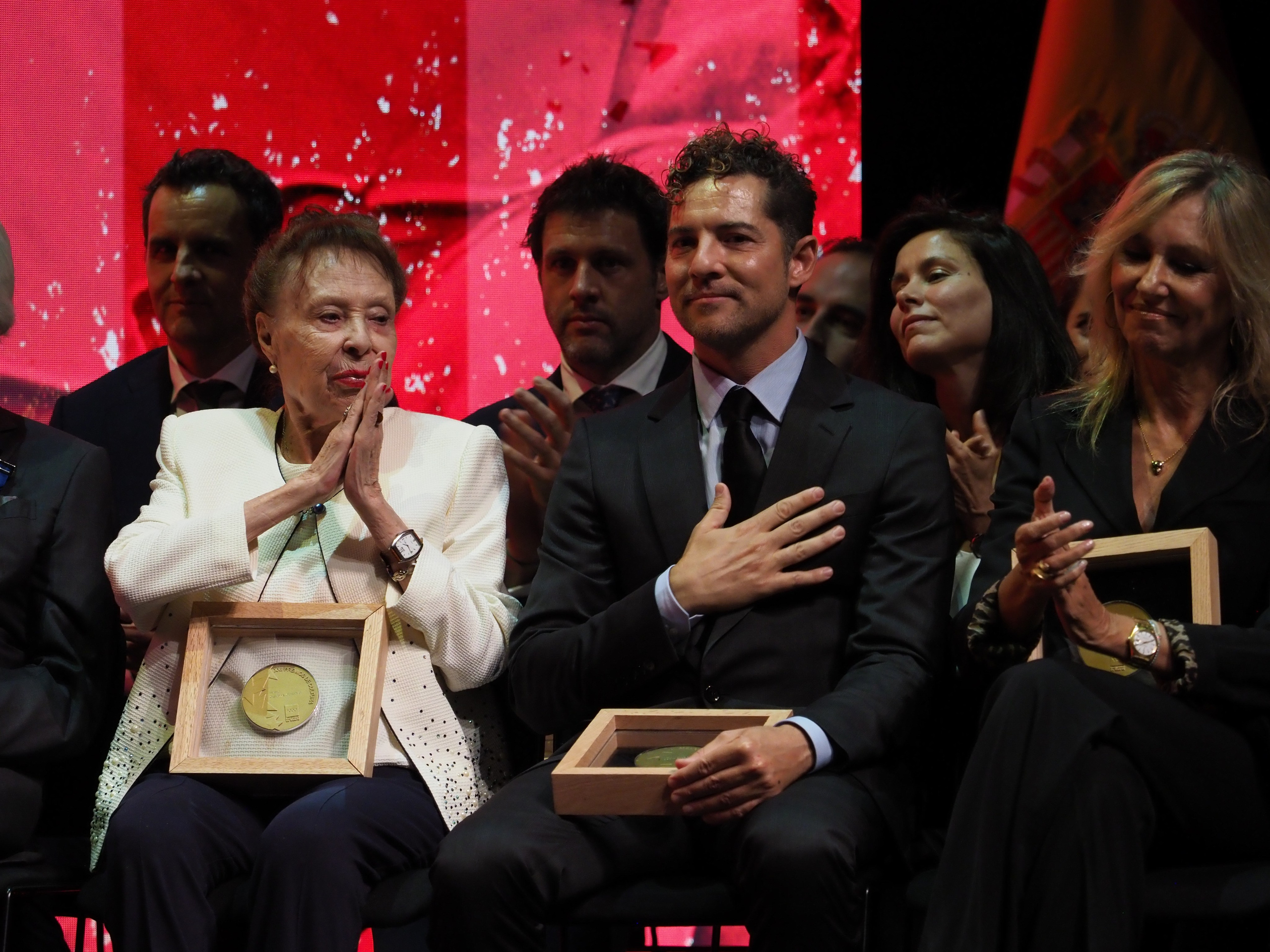 Artes escénicas, cine teatro y eventos varios. Fotógrafa de Periodismo y Documentación, Teatro, Cine, Shooting para Modelos, Bodas, Bautizos, Comuniones, Familia y Eventos