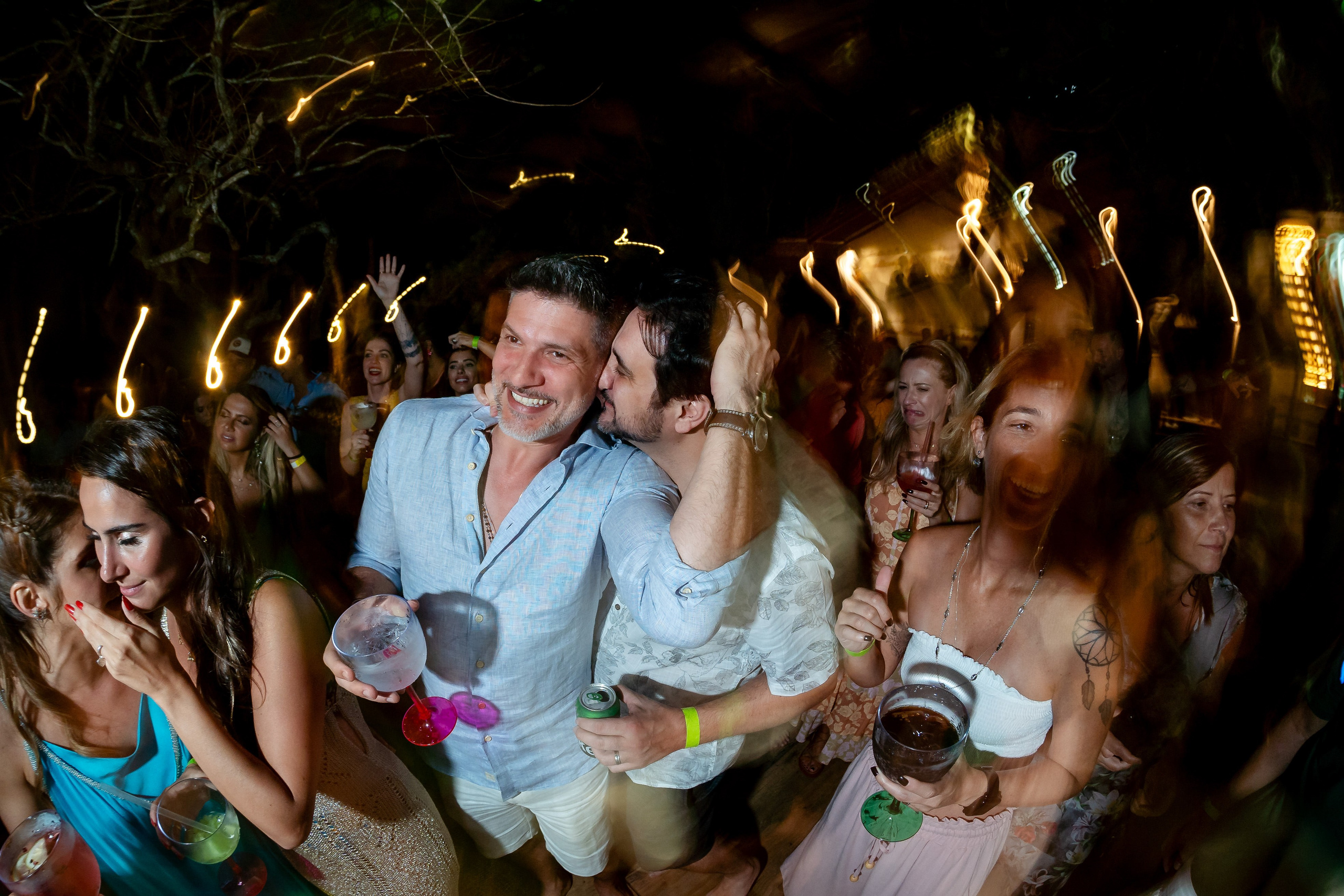 Thaís & Ivo | Trancoso-BA. Fotógrafo de casamentos e gestantes
