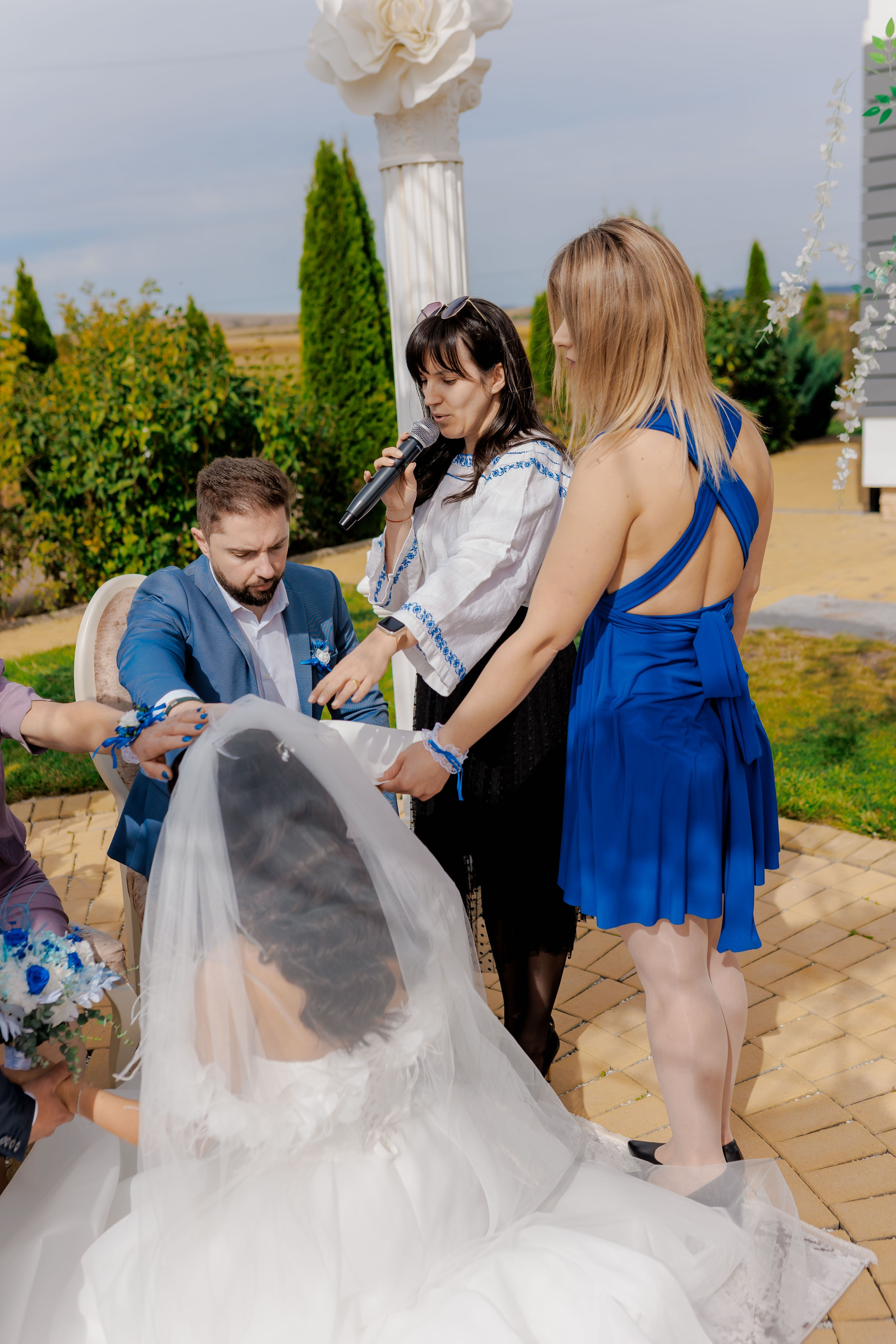 Loredana & Emilian – Ziua Nunții | Videografie - fotografie Botez Suceava, Iași, Botoșani. Servicii foto-video profesionale, pentru momente de neuitat