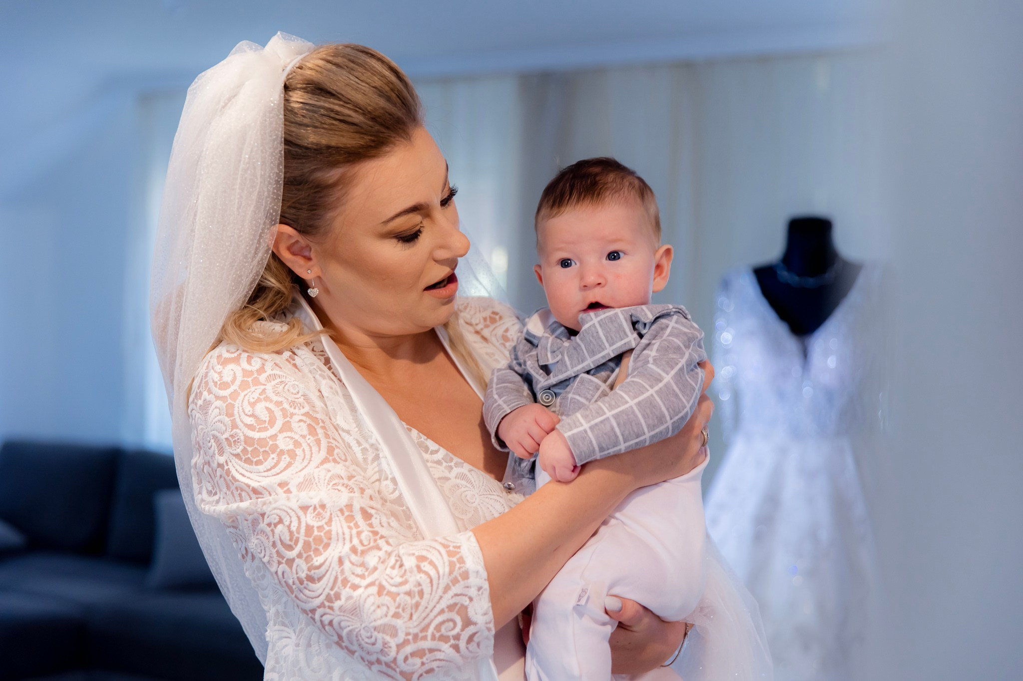 Mihai & Oana. Servicii foto-video profesionale, pentru momente de neuitat