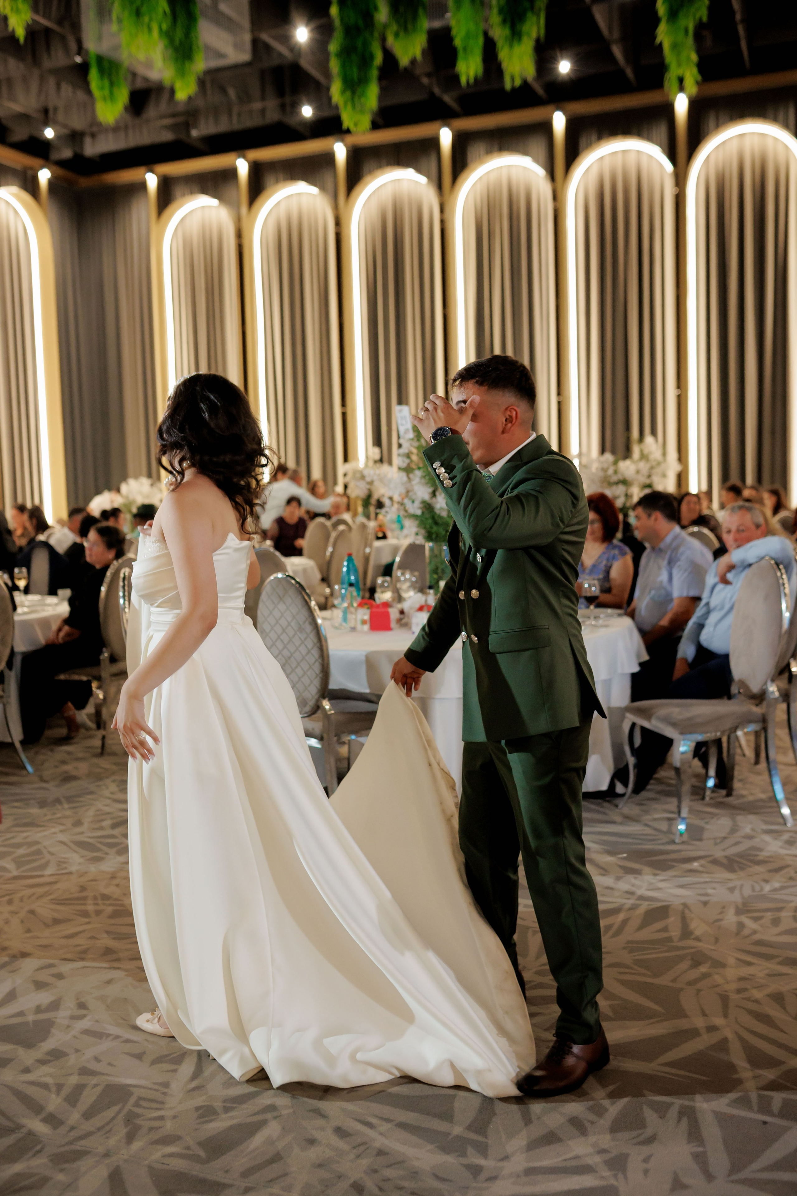 Nunta Nicoleta & Răzvan | Fotografie & Videografie Profesională. Servicii foto-video profesionale, pentru momente de neuitat