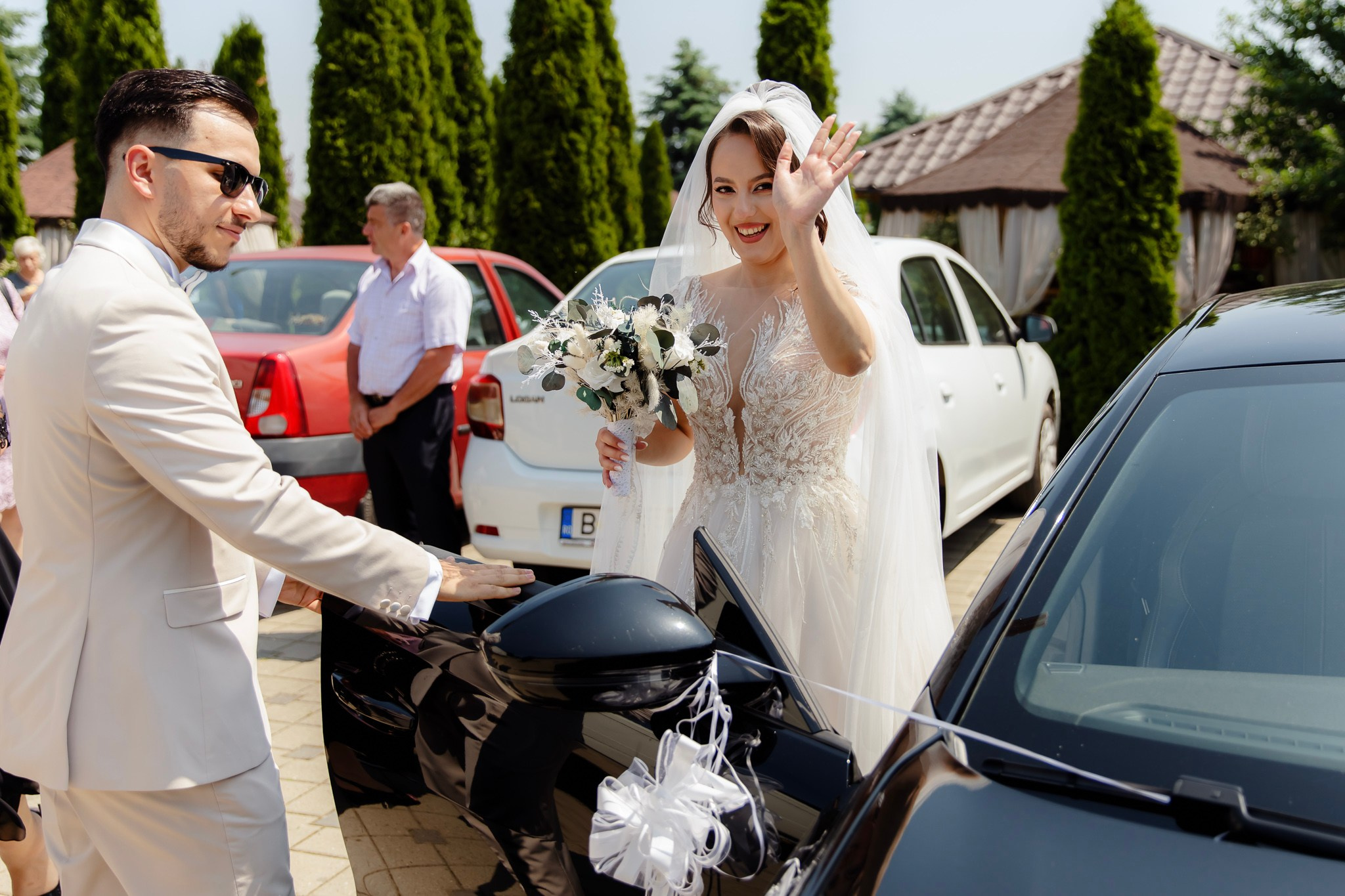 Ioana & Ionuț | Nuntă de poveste la Păstrăvăria Poiana din Mălini județul Suceava. Servicii foto-video profesionale, pentru momente de neuitat