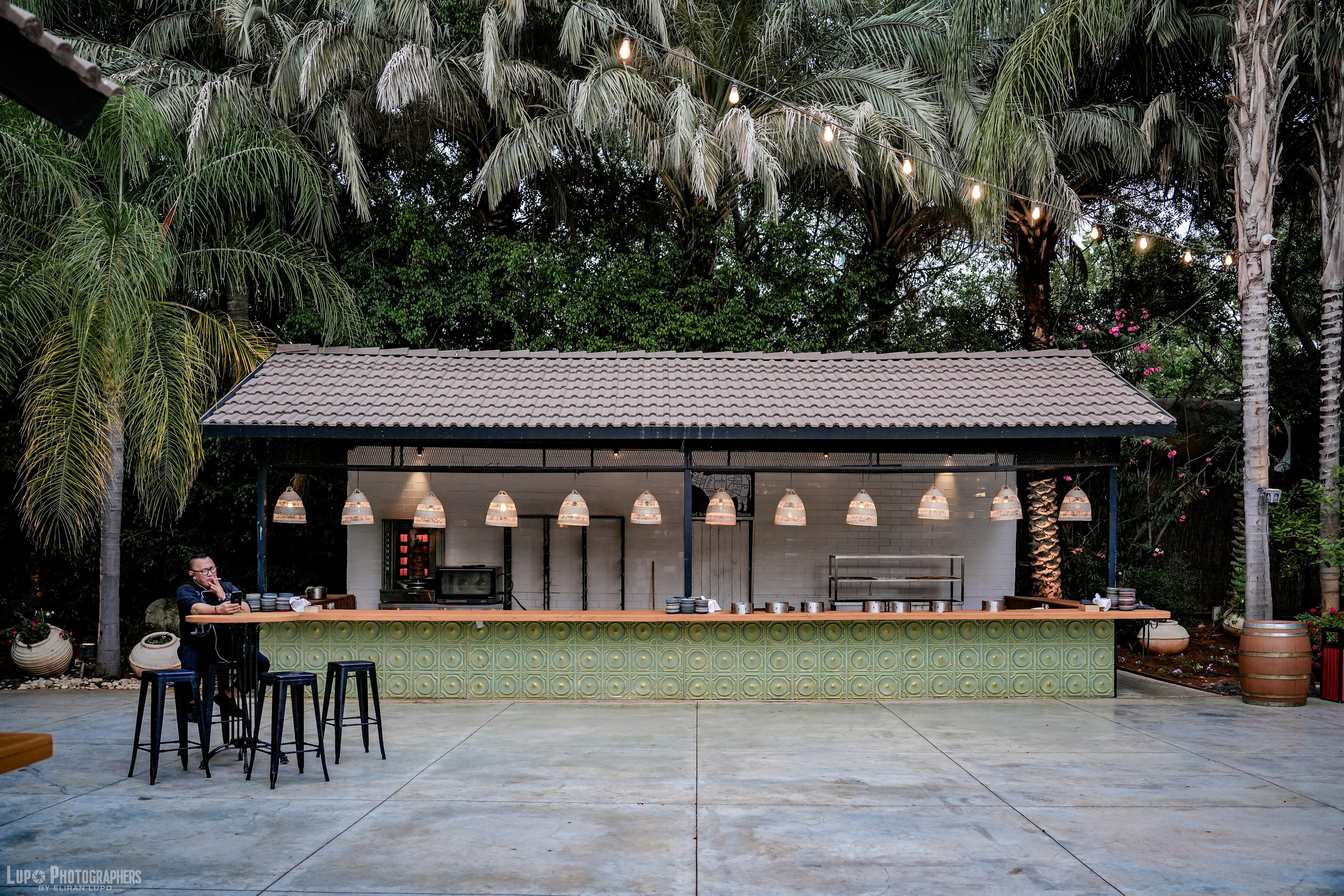 ראשי. לופו צלמים — צילום חתונות ואירועים